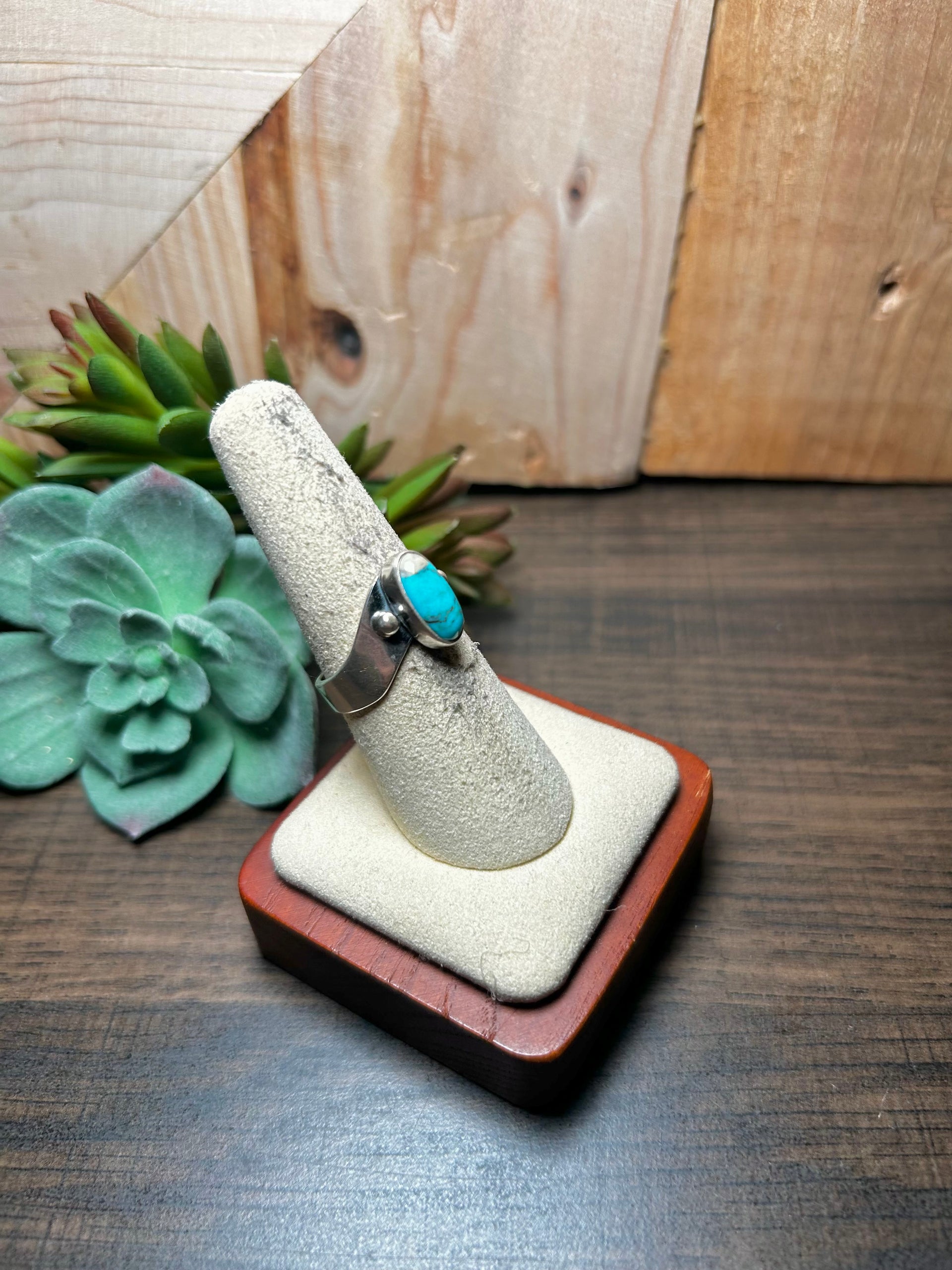 Navajo Made Kingman Turquoise & Sterling Silver Ring Size 8