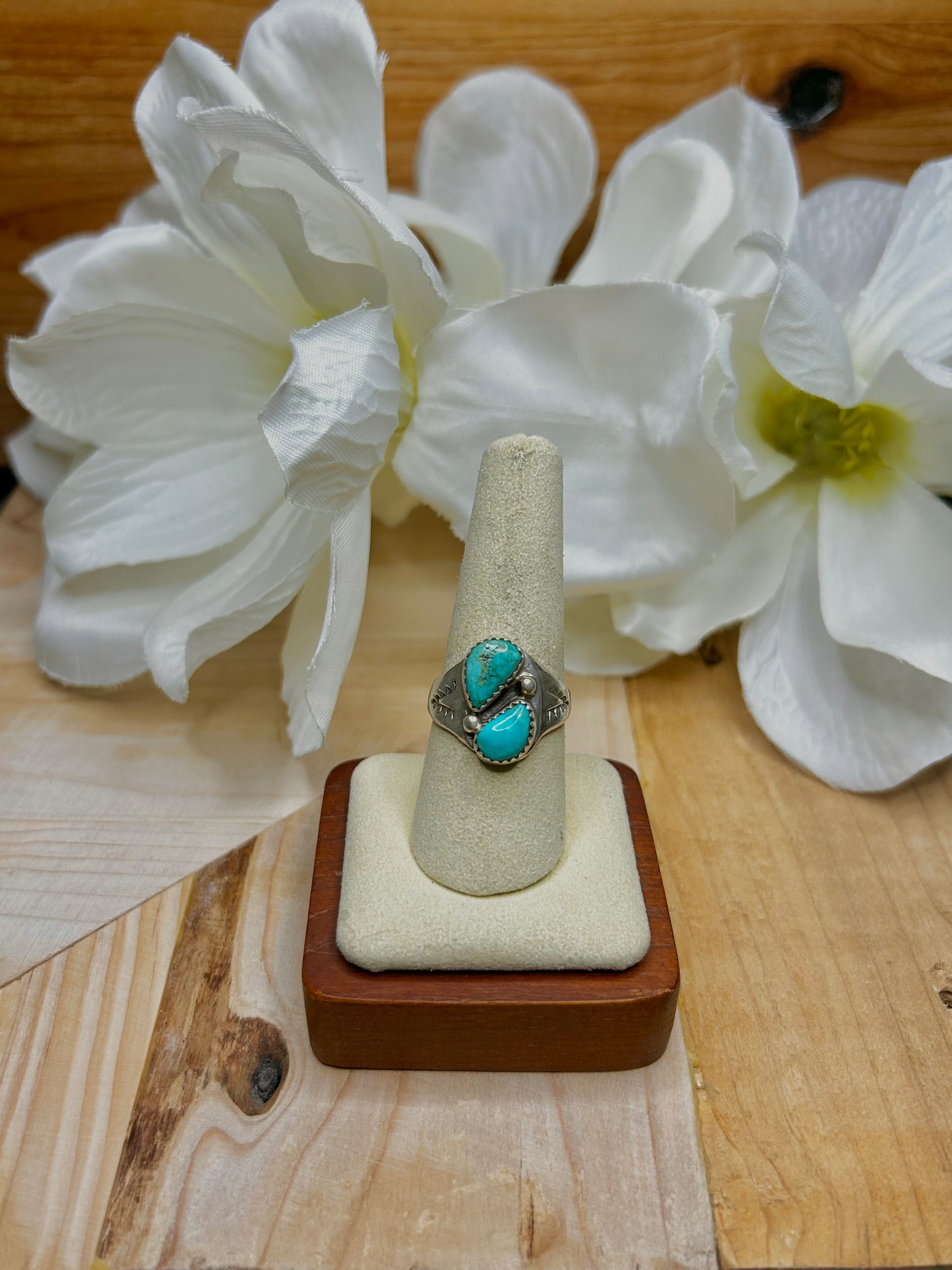 Navajo Made Kingman Turquoise & Sterling Silver Cluster Ring Size 8.75