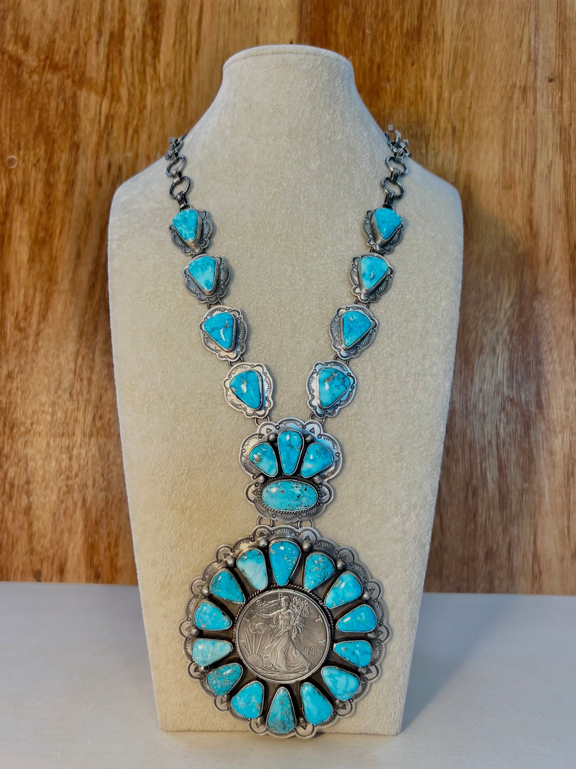 Navajo Made Kingman Turquoise & Sterling Sliver Necklace