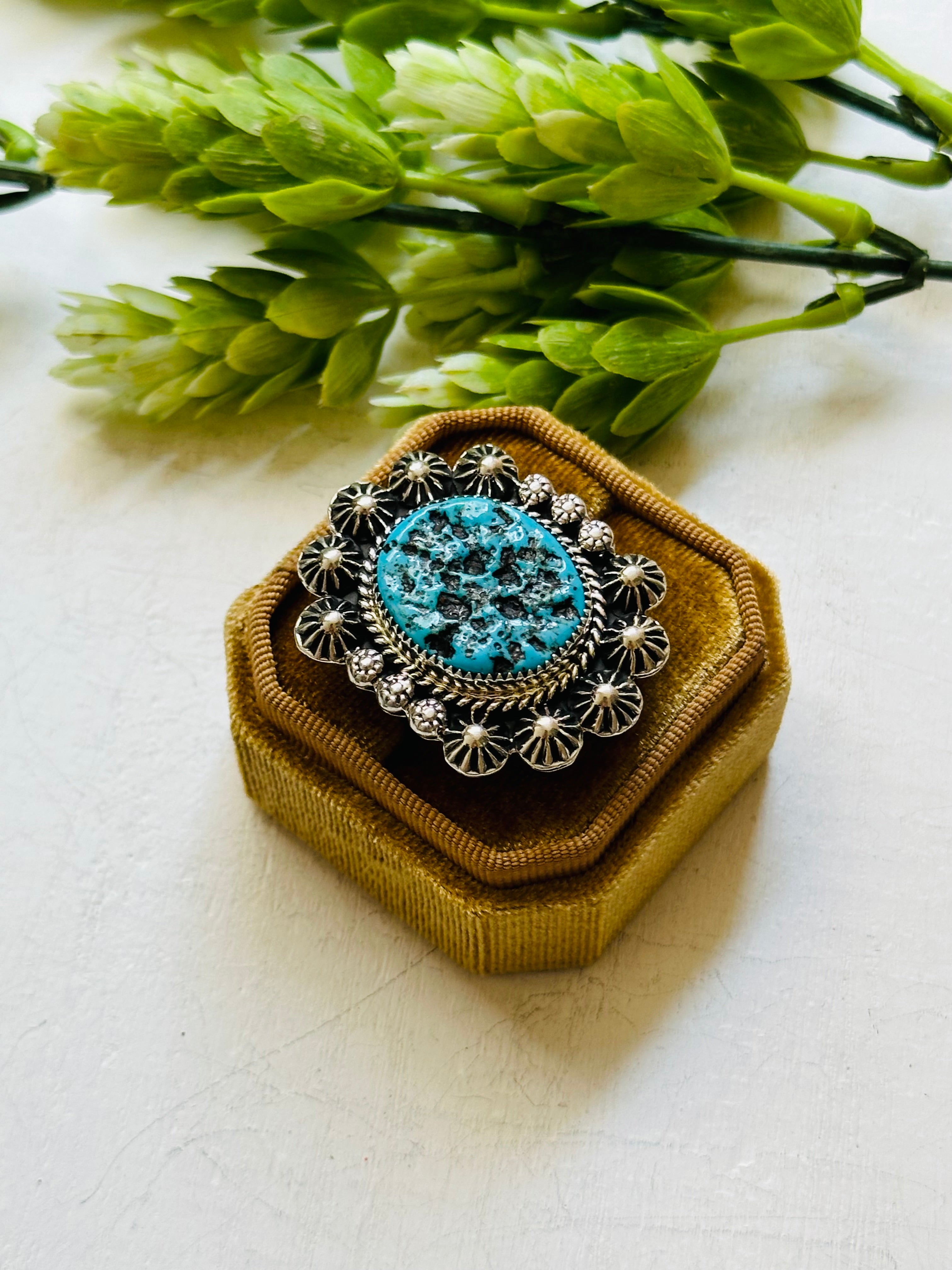 Navajo Handmade Kingman Turquoise & Sterling Silver Ring Size 9.75