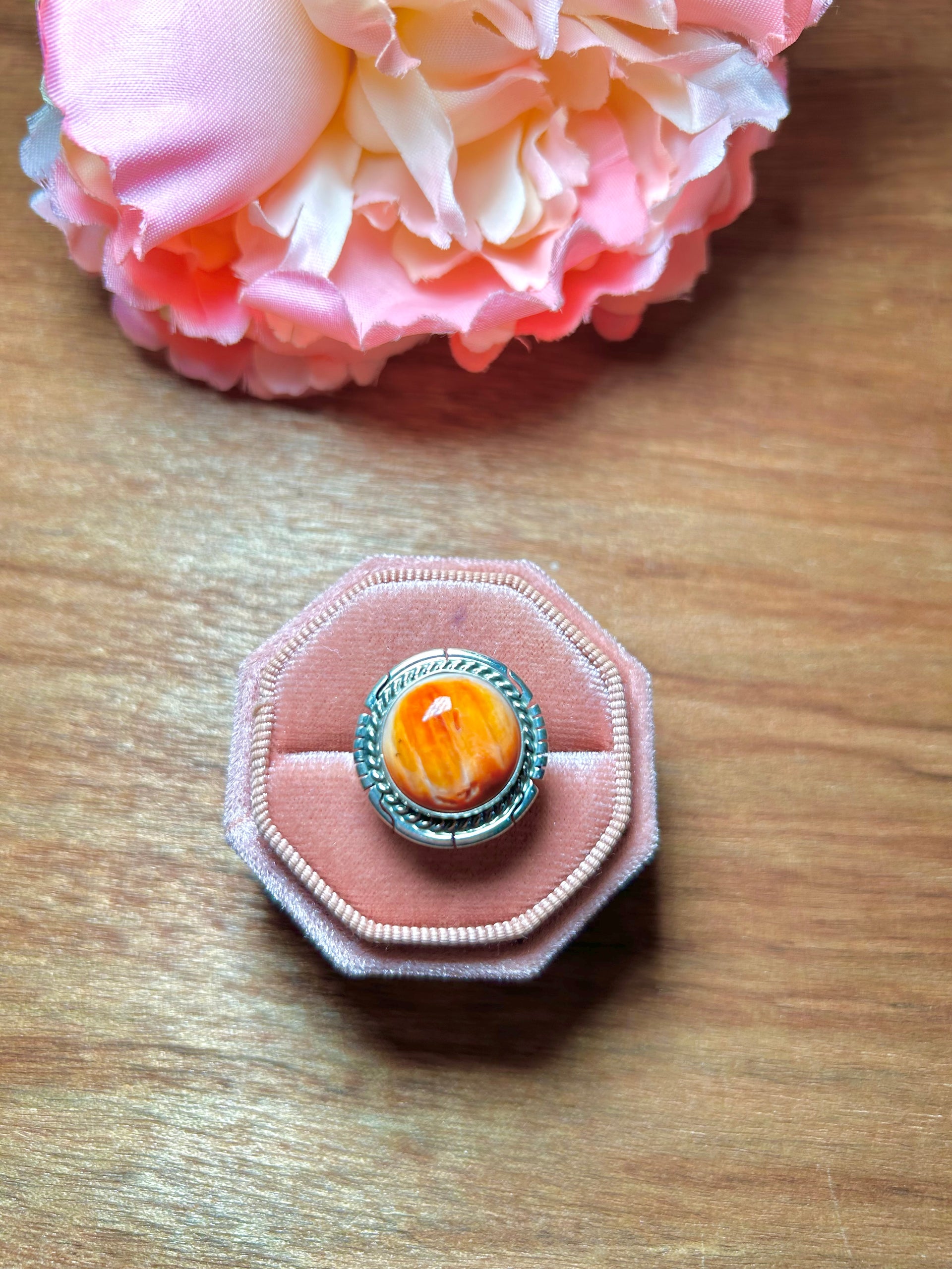 Dane Skeets Spiny Oyster & Sterling Silver Ring Size 6.75