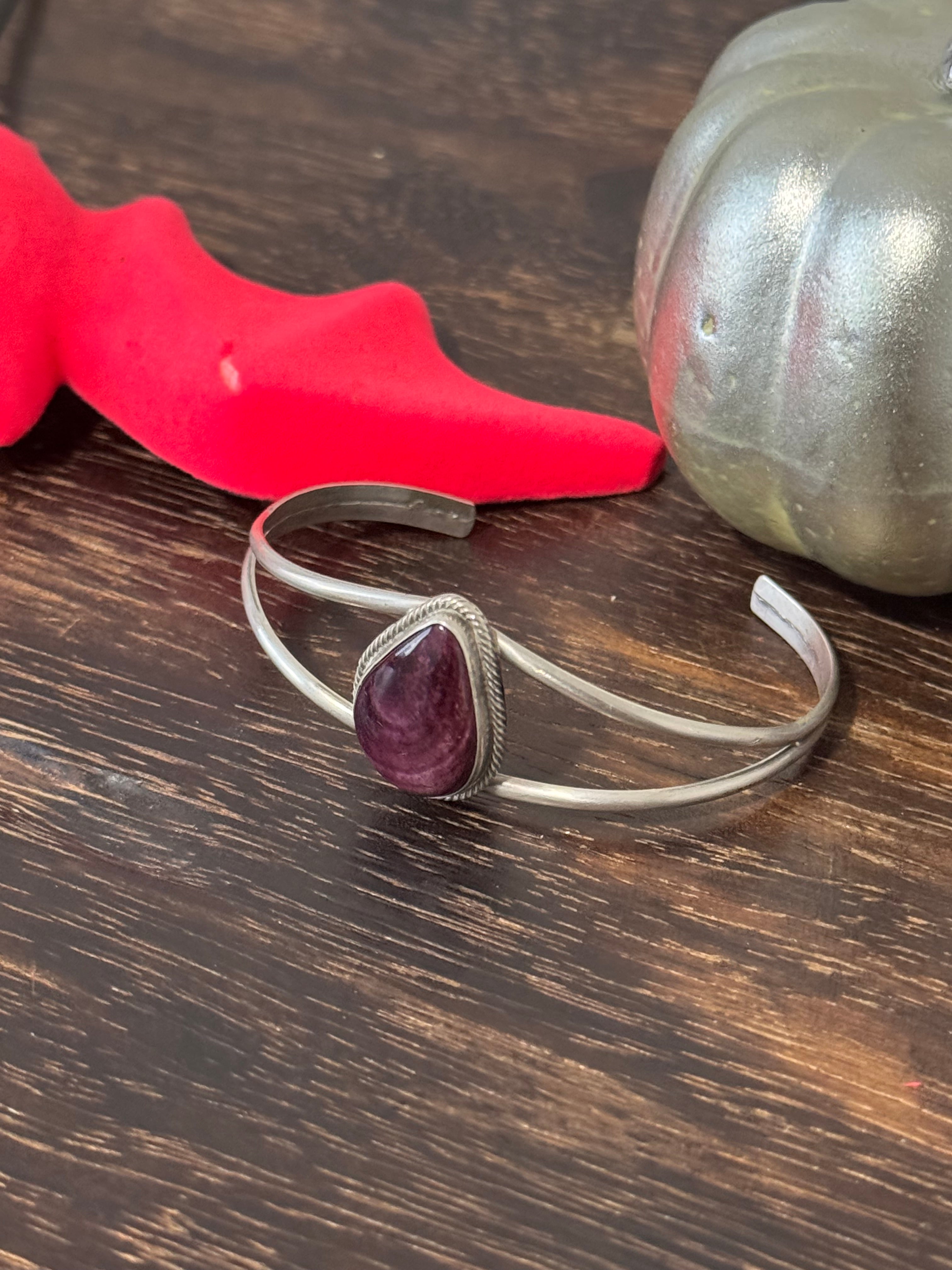 Navajo Made Purple Spiny Oyster & Sterling Silver Cuff Bracelet