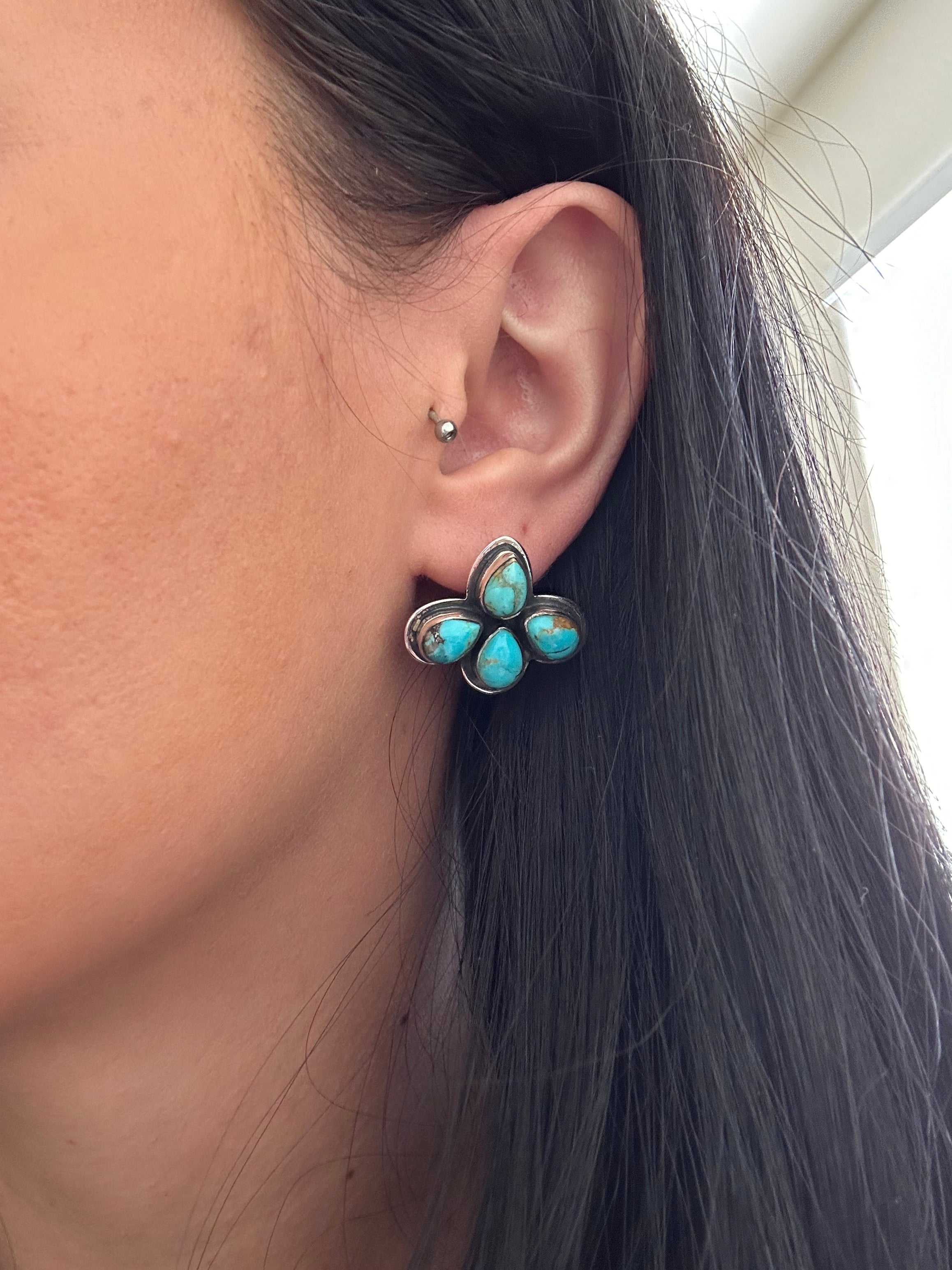 Southwest Handmade Kingman Turquoise & Sterling Silver Cluster Post Earrings