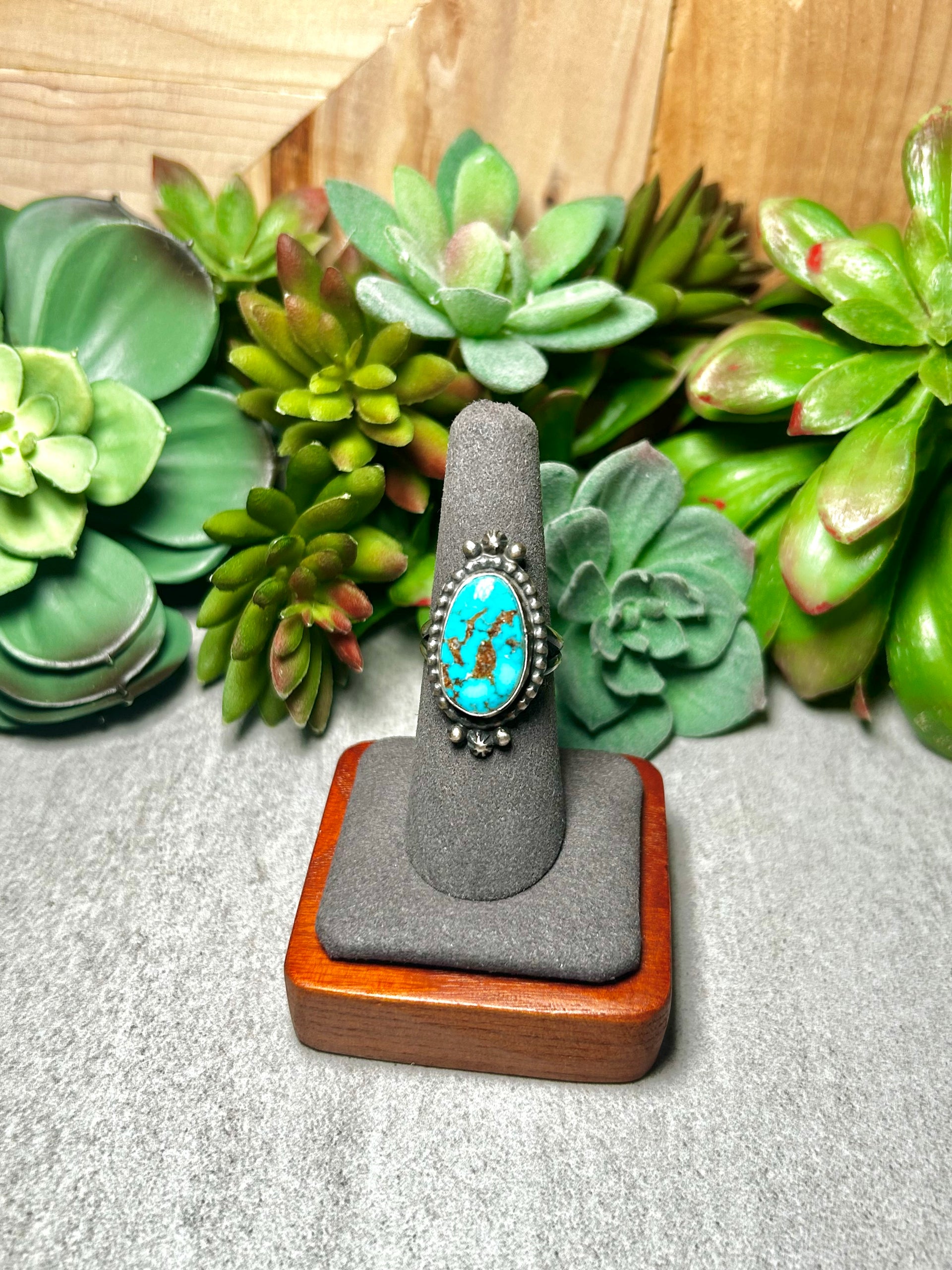 Navajo Made Highgrade Kingman Turquoise & Sterling Silver Ring Size 7.75