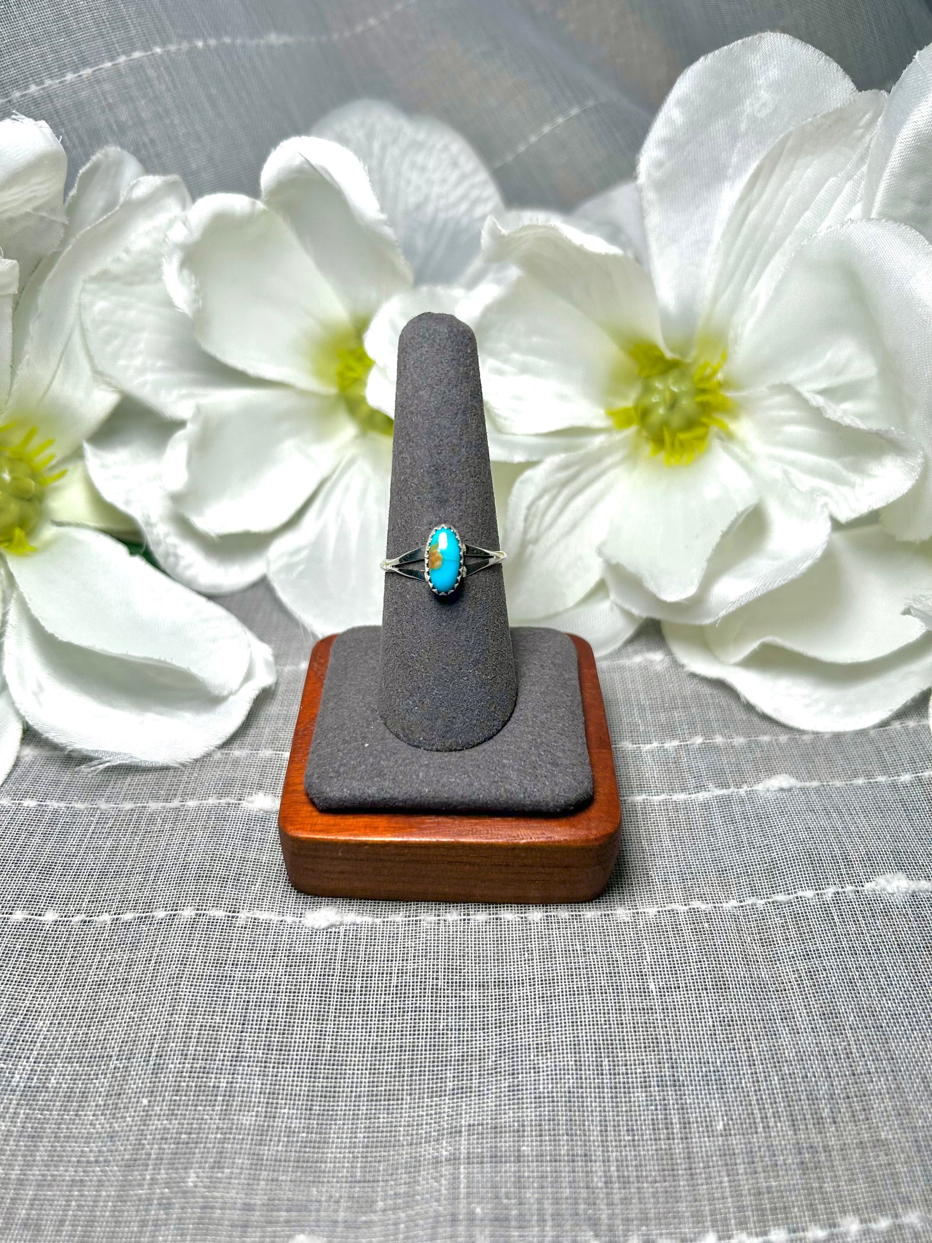 Navajo Made Kingman Turquoise & Sterling Silver Ring Size 8.25