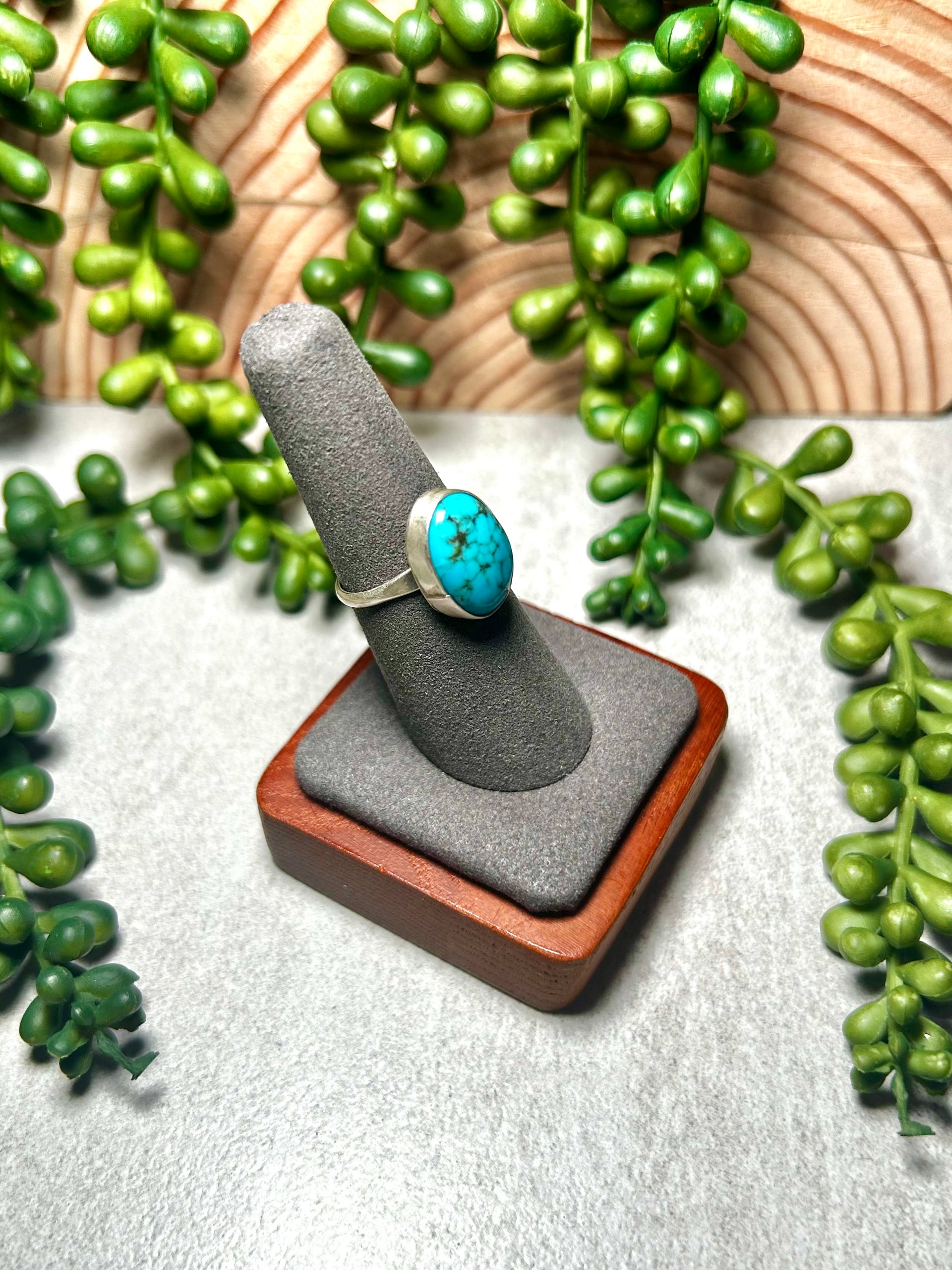Navajo Made Kingman Turquoise & Sterling Silver Ring Size 6.75