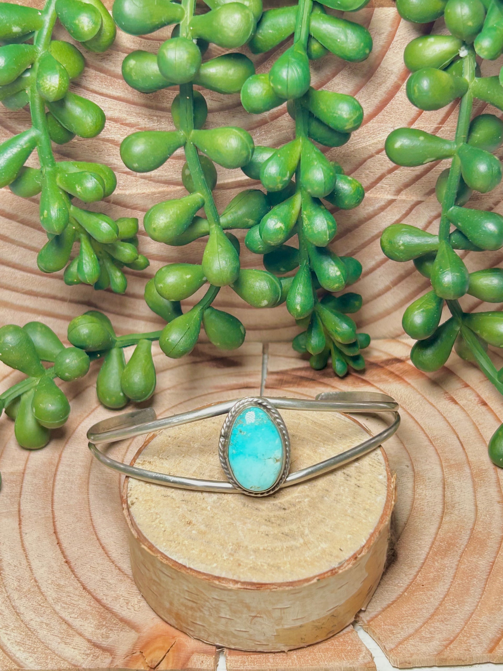 Navajo Made Kingman Turquoise & Sterling Silver Cuff Bracelet