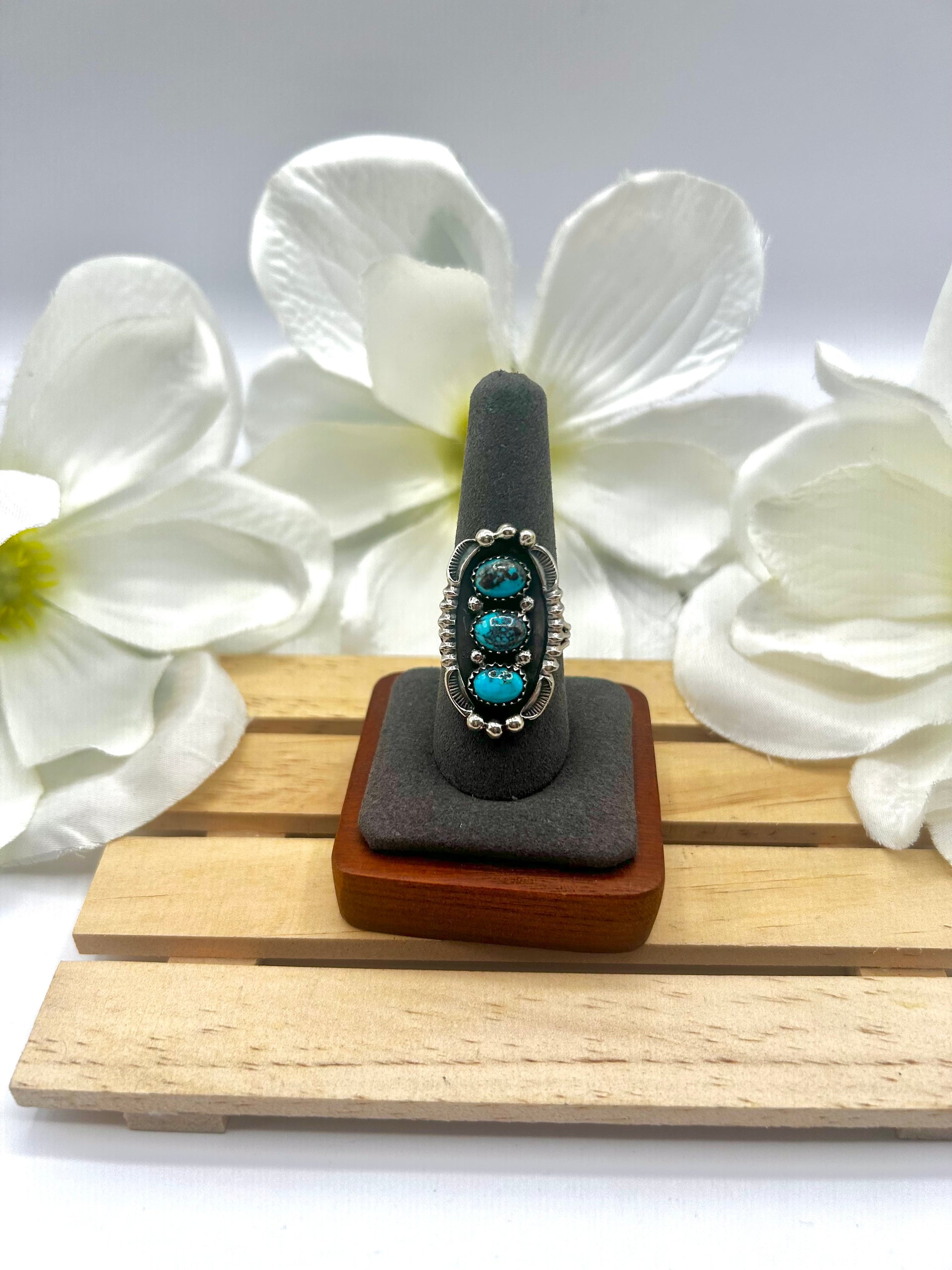 Navajo Made Kingman Turquoise & Sterling Silver Ring Size 9.25