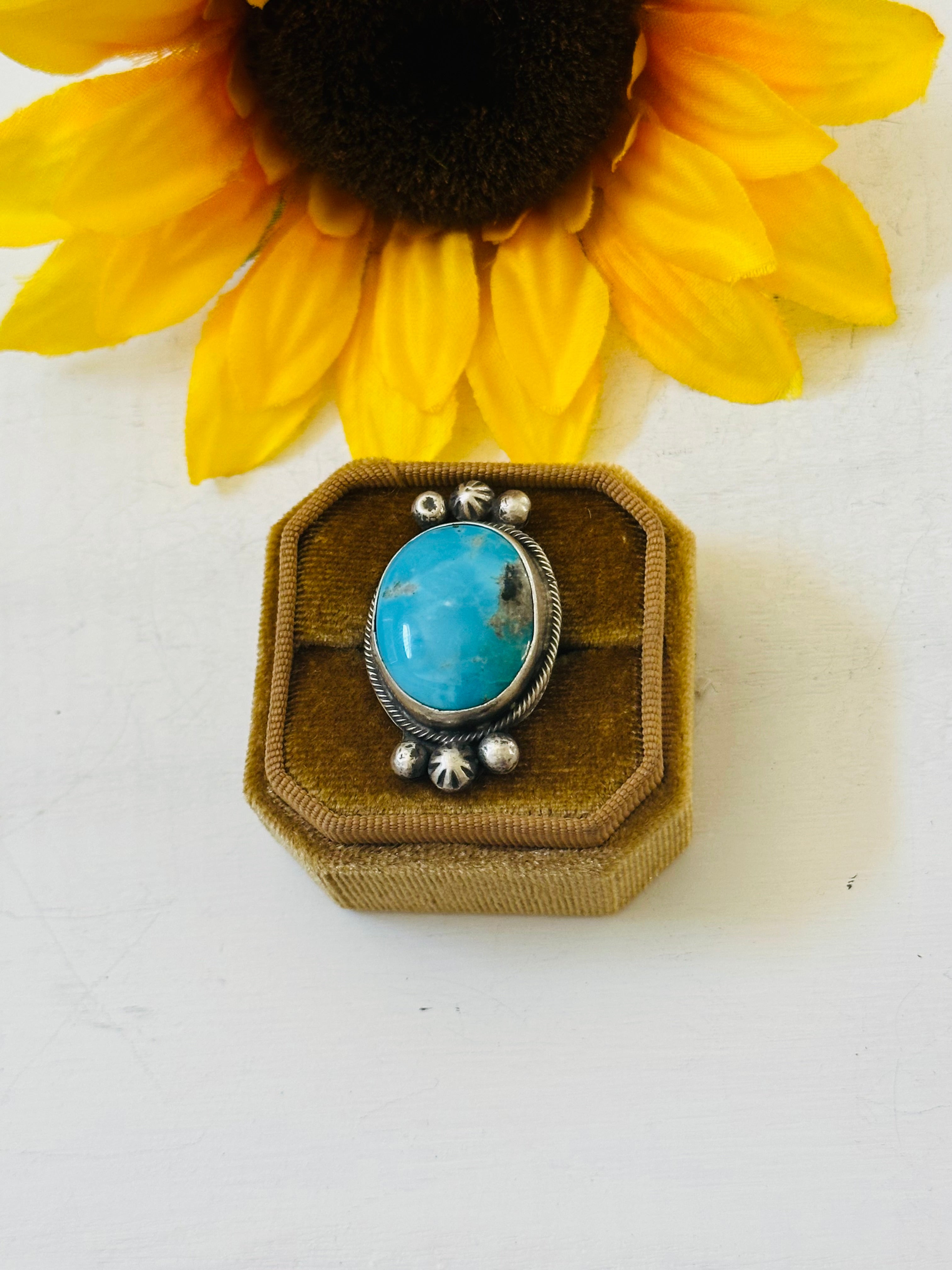 Navajo Made Kingman Turquoise & Sterling Silver Ring Size 4.25