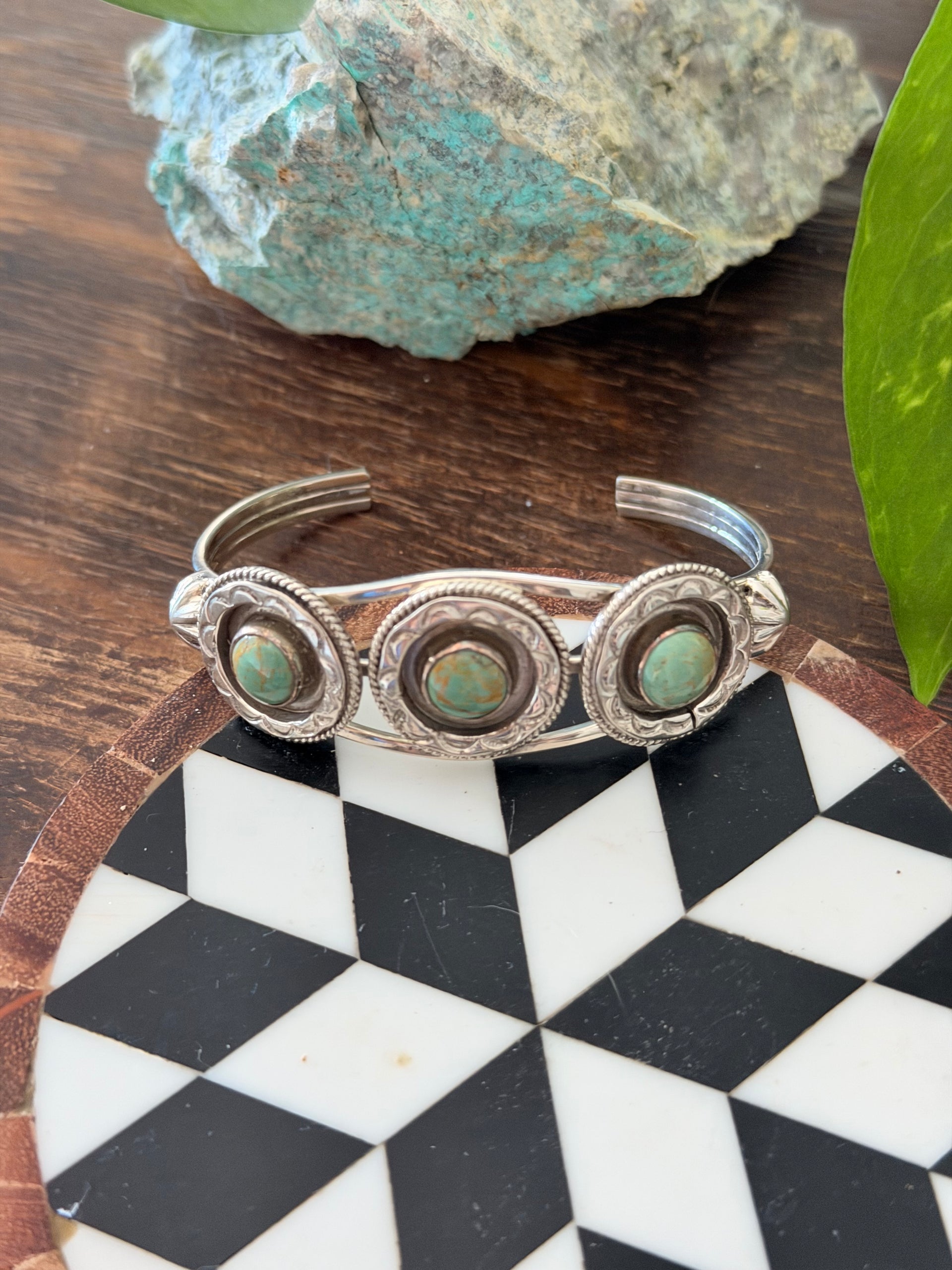 Navajo Made Kingman Turquoise & Sterling Silver Cuff Bracelet