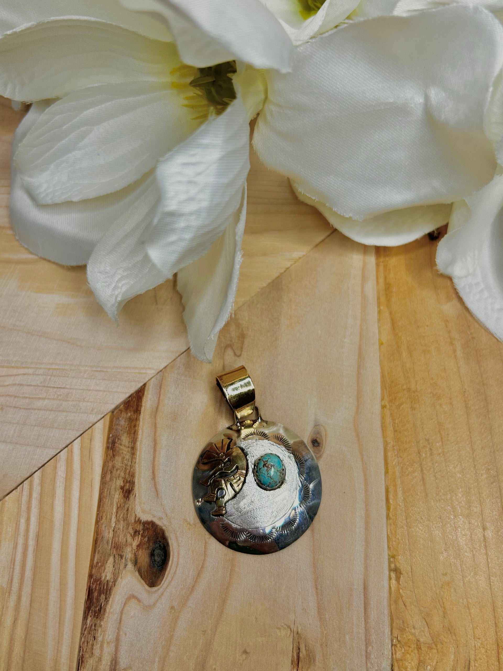 Navajo Made Kingman Turquoise & Sterling Silver Pendant