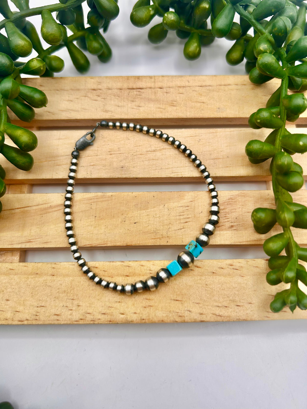Navajo Strung Kingman Turquoise & Sterling Silver Link  Bracelet