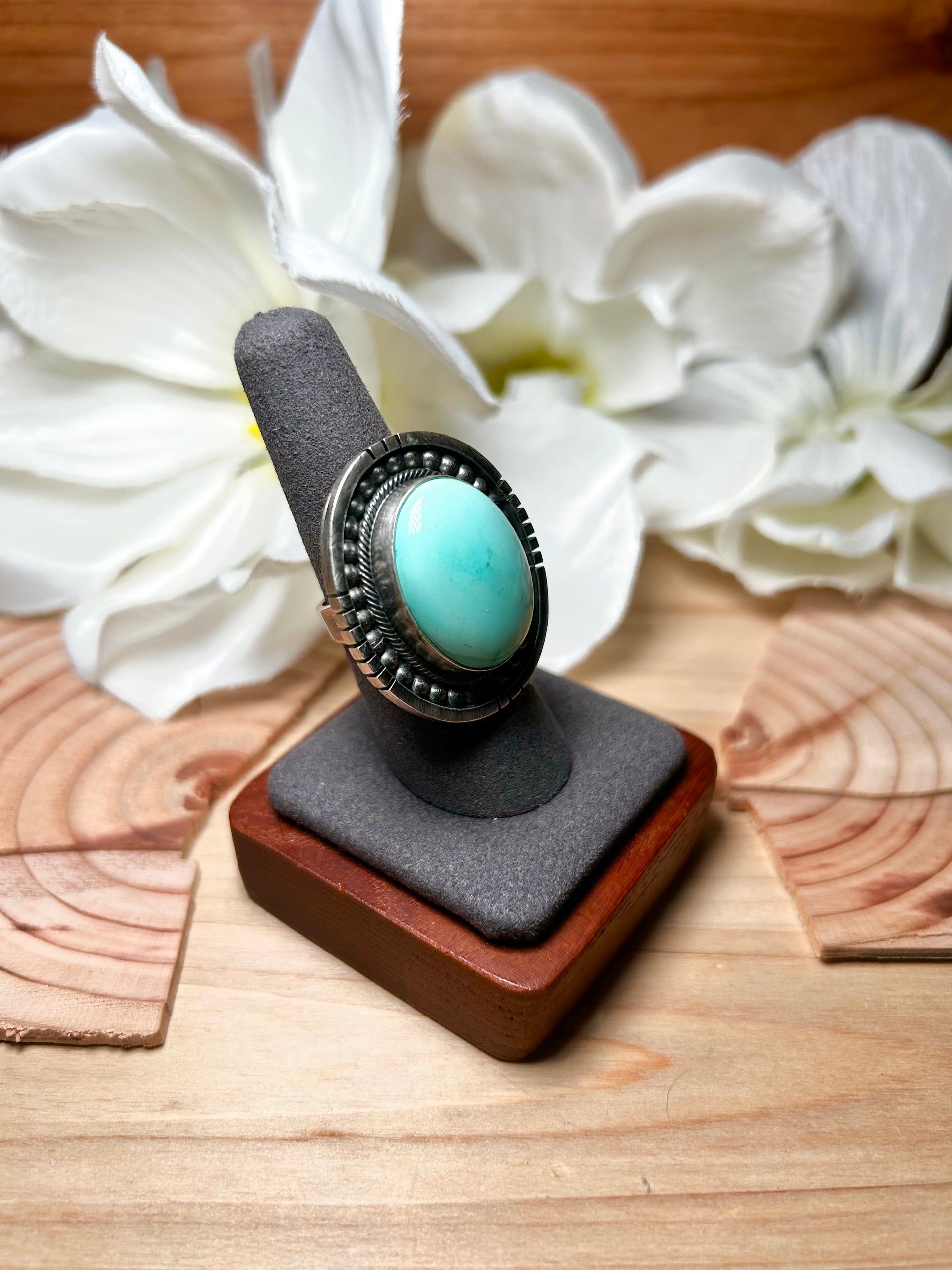 Navajo Made Royston Turquoise & Sterling Silver Ring Size 7.75