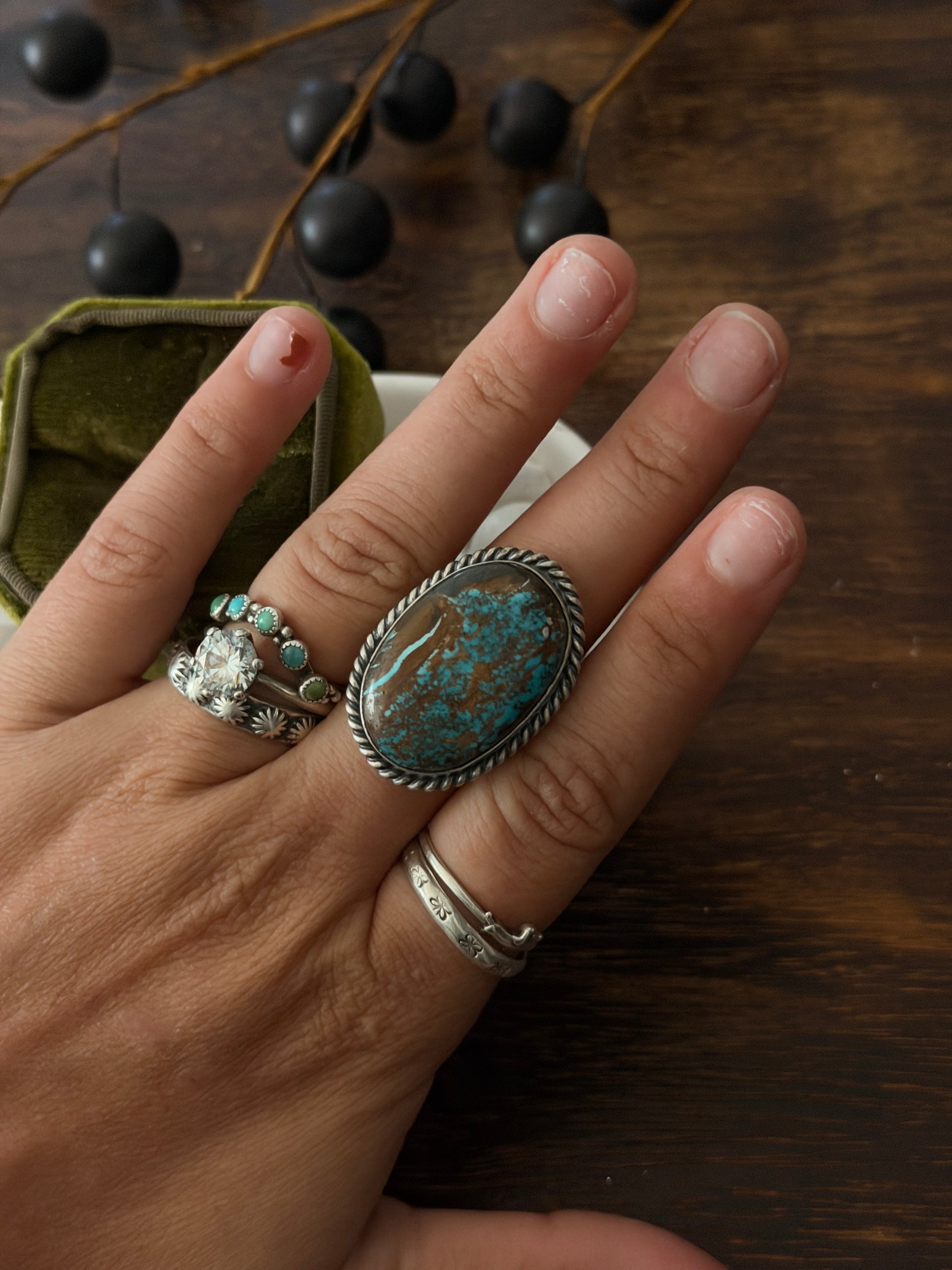 Navajo Made Thunder Mountain Turquoise & Sterling Silver Ring Size 8.25