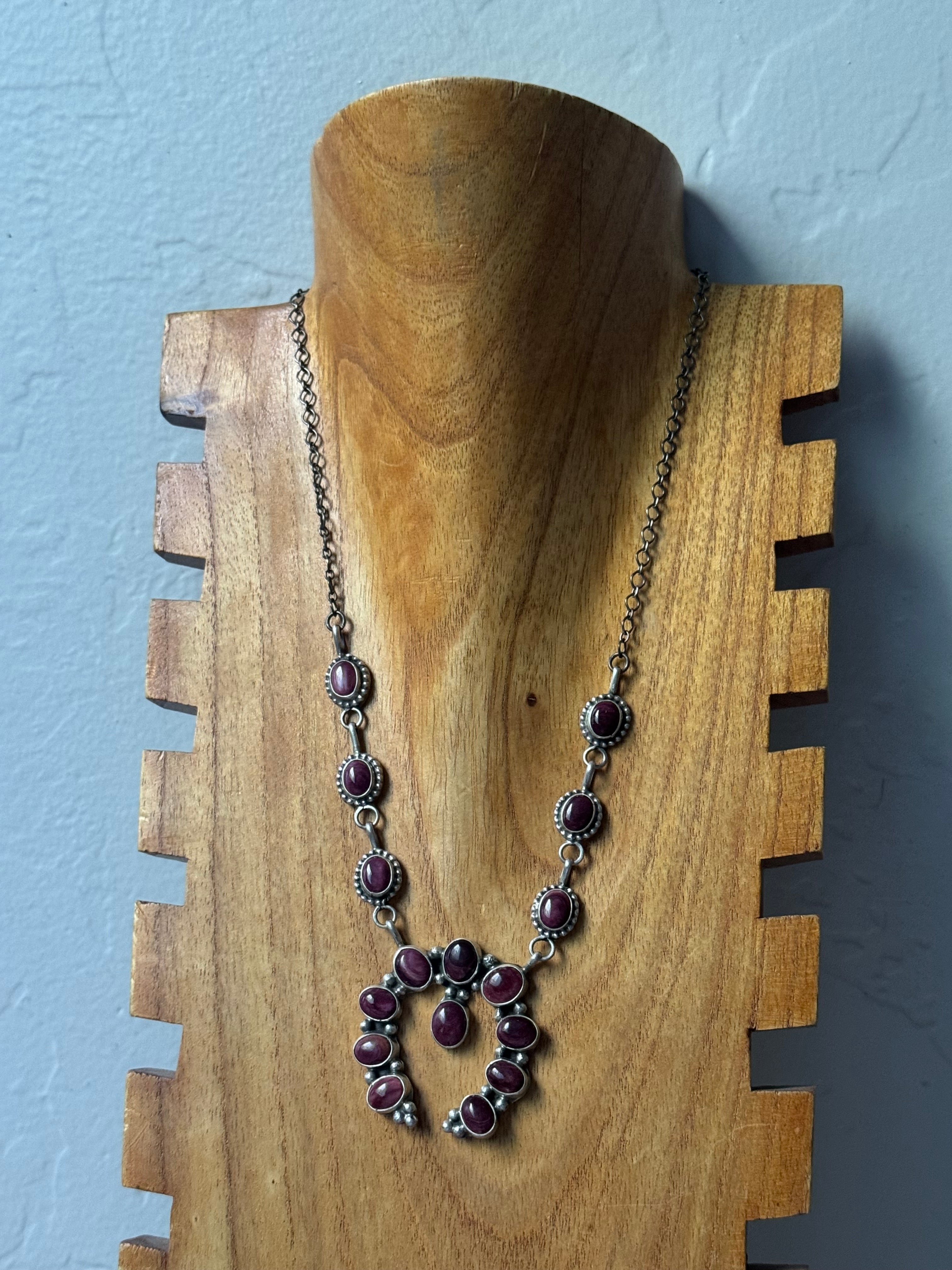 Navajo Made Purple Spiny Oyster & Sterling Silver Naja Necklace Set