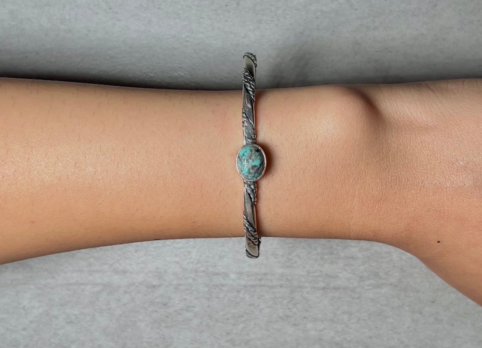 Navajo Made Kingman Turquoise & Sterling Silver Cuff Bracelet