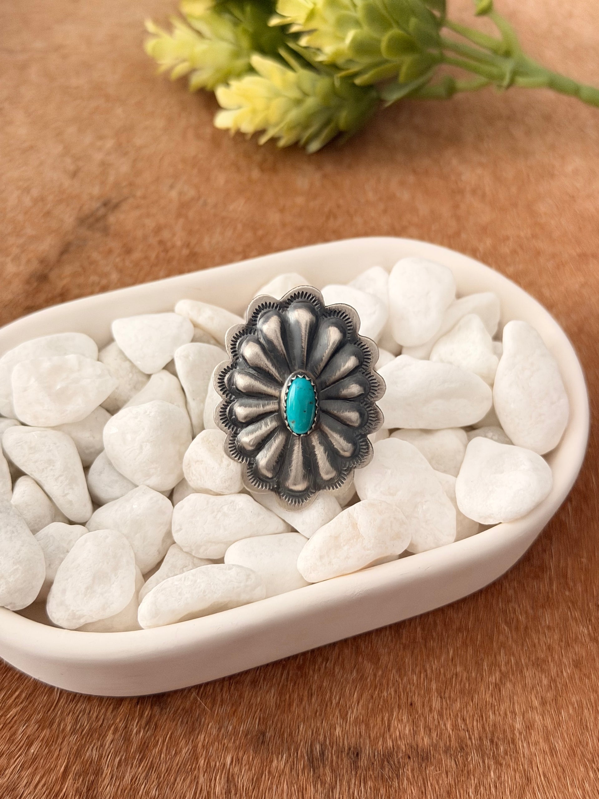 Navajo Made Kingman Turquoise & Sterling Silver Concho Ring