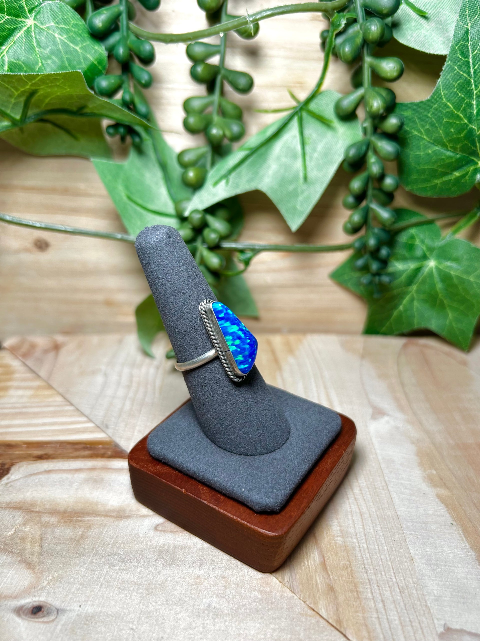 Navajo Made Opal & Sterling Silver Ring Size 8