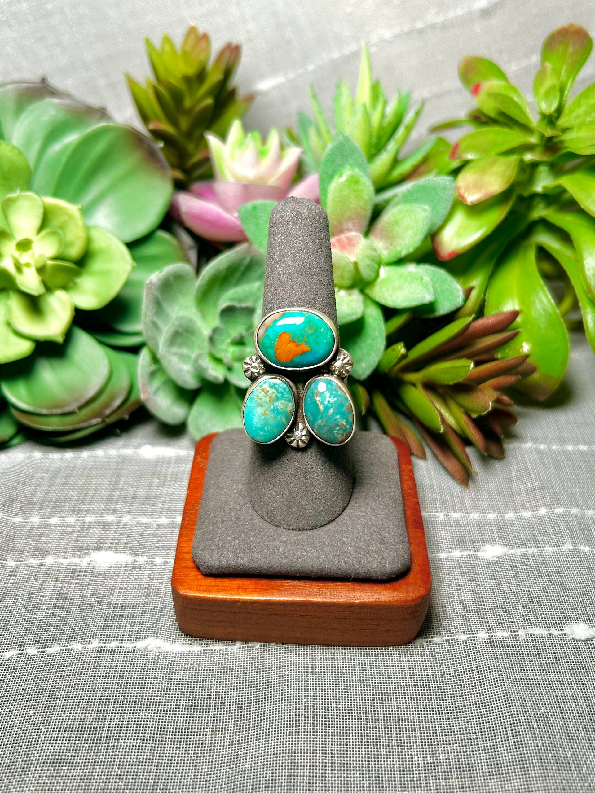 Navajo Made Kingman Turquoise & Sterling Silver Ring Size 8.25