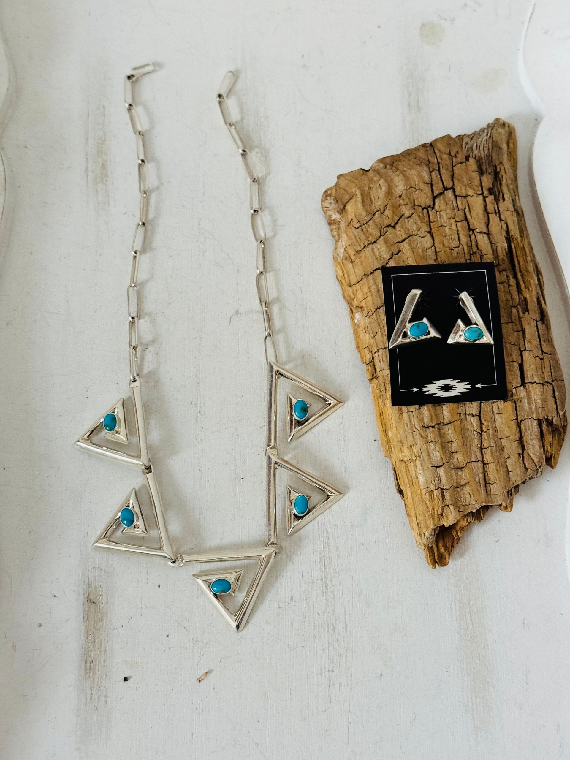 Navajo Made Kingman Turquoise and Sterling Silver Necklace Set