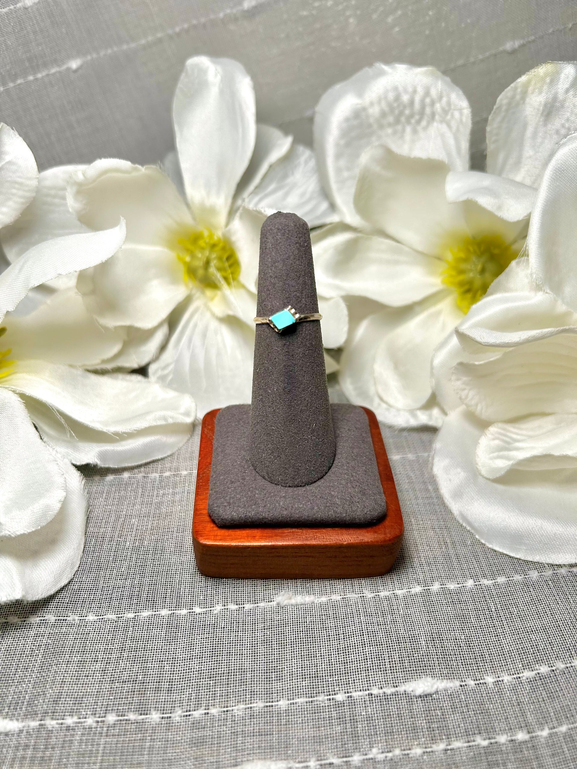 Navajo Made Kingman Turquoise & Sterling Silver Ring