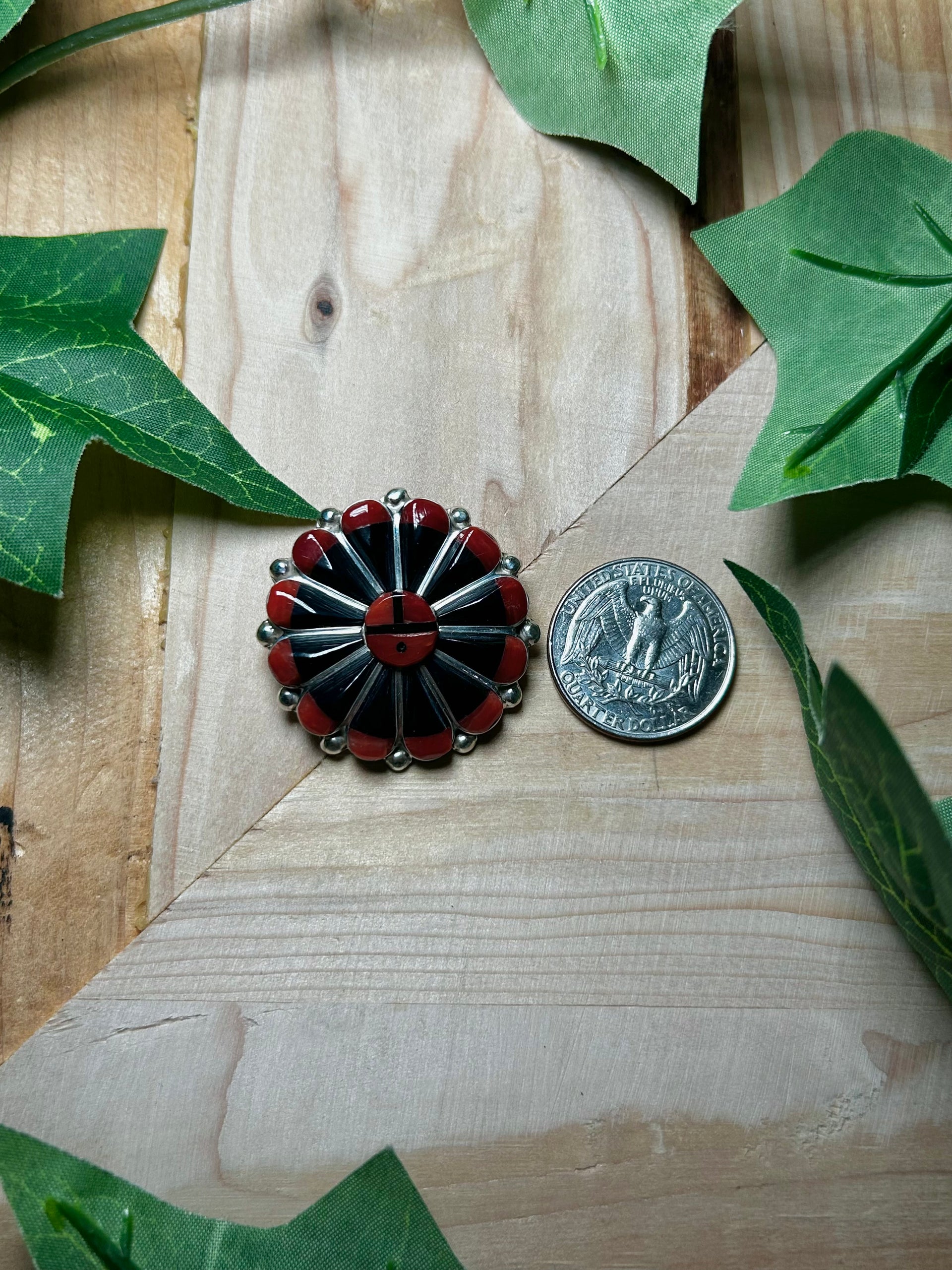 Willon Niiha & Sterling Silver Pin