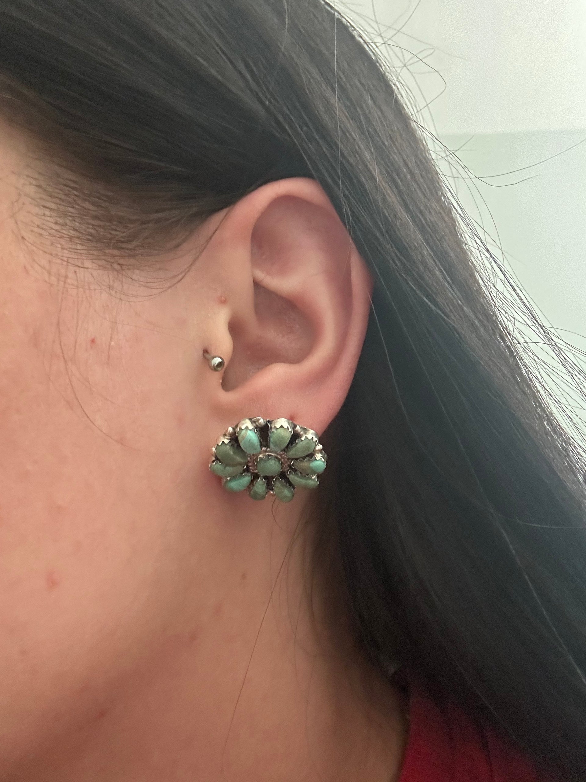 Navajo Handmade Kingman Turquoise & Sterling Silver Cluster Post Earrings