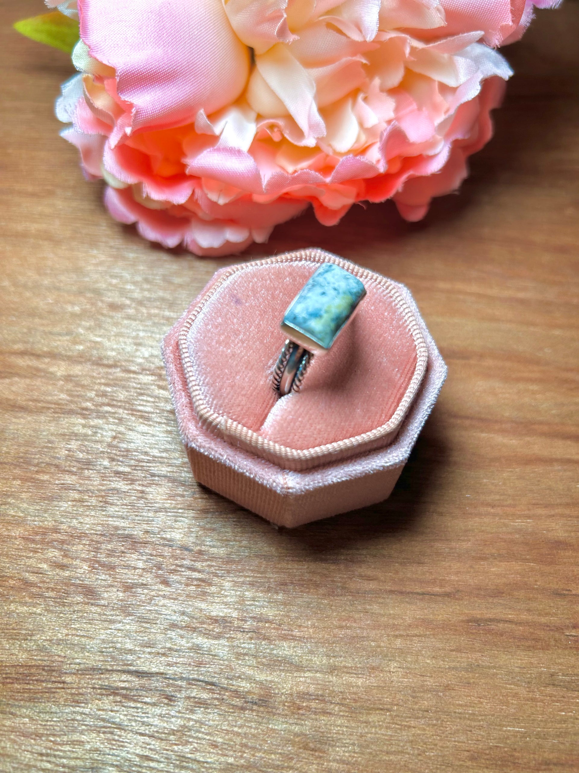 Navajo Made White Buffalo & Sterling Silver Ring Size 9