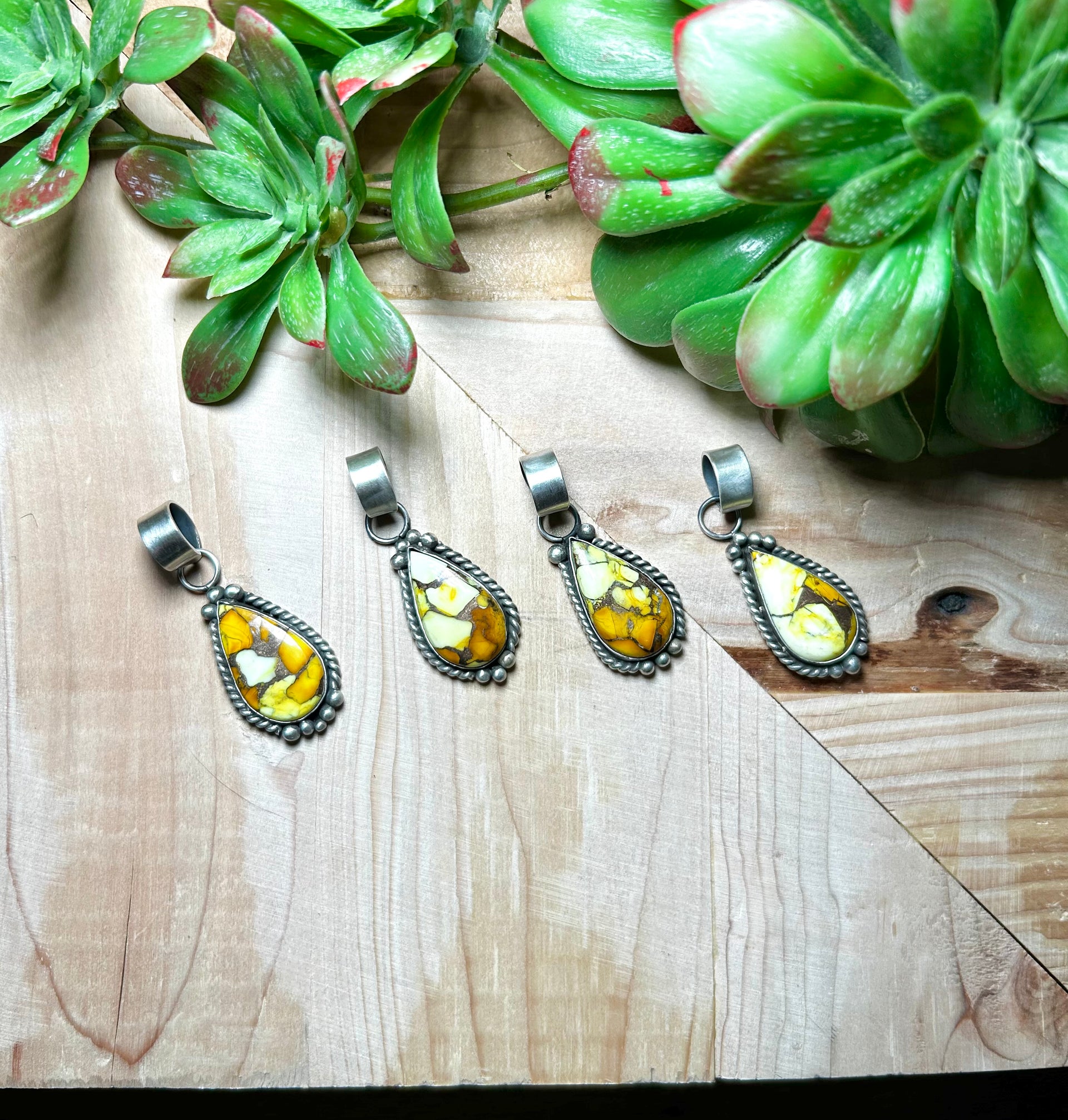 Zachariah David Honey Dahlia & Sterling Silver Pendant