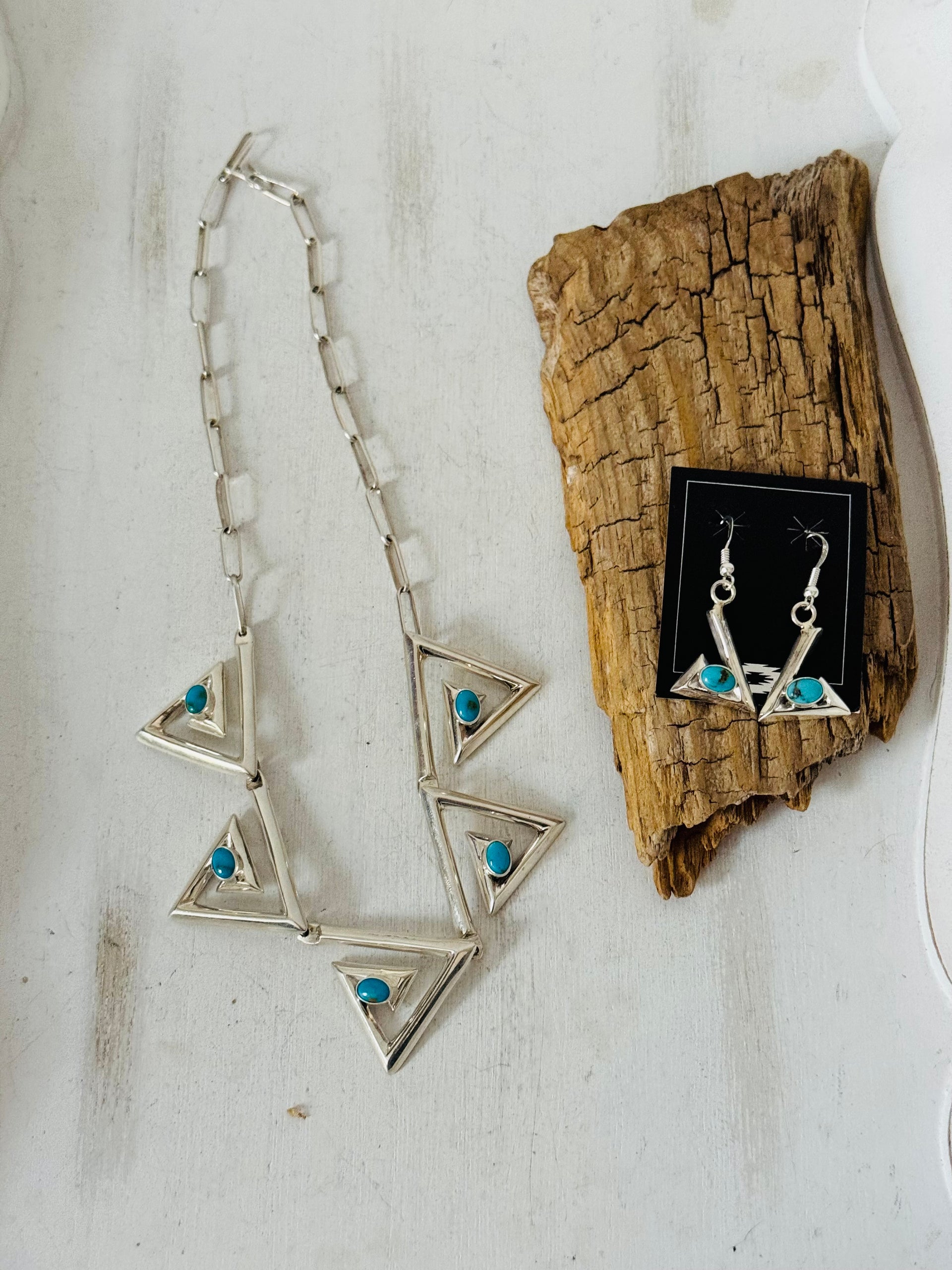 Navajo Made Kingman Turquoise and Sterling Silver Necklace Set