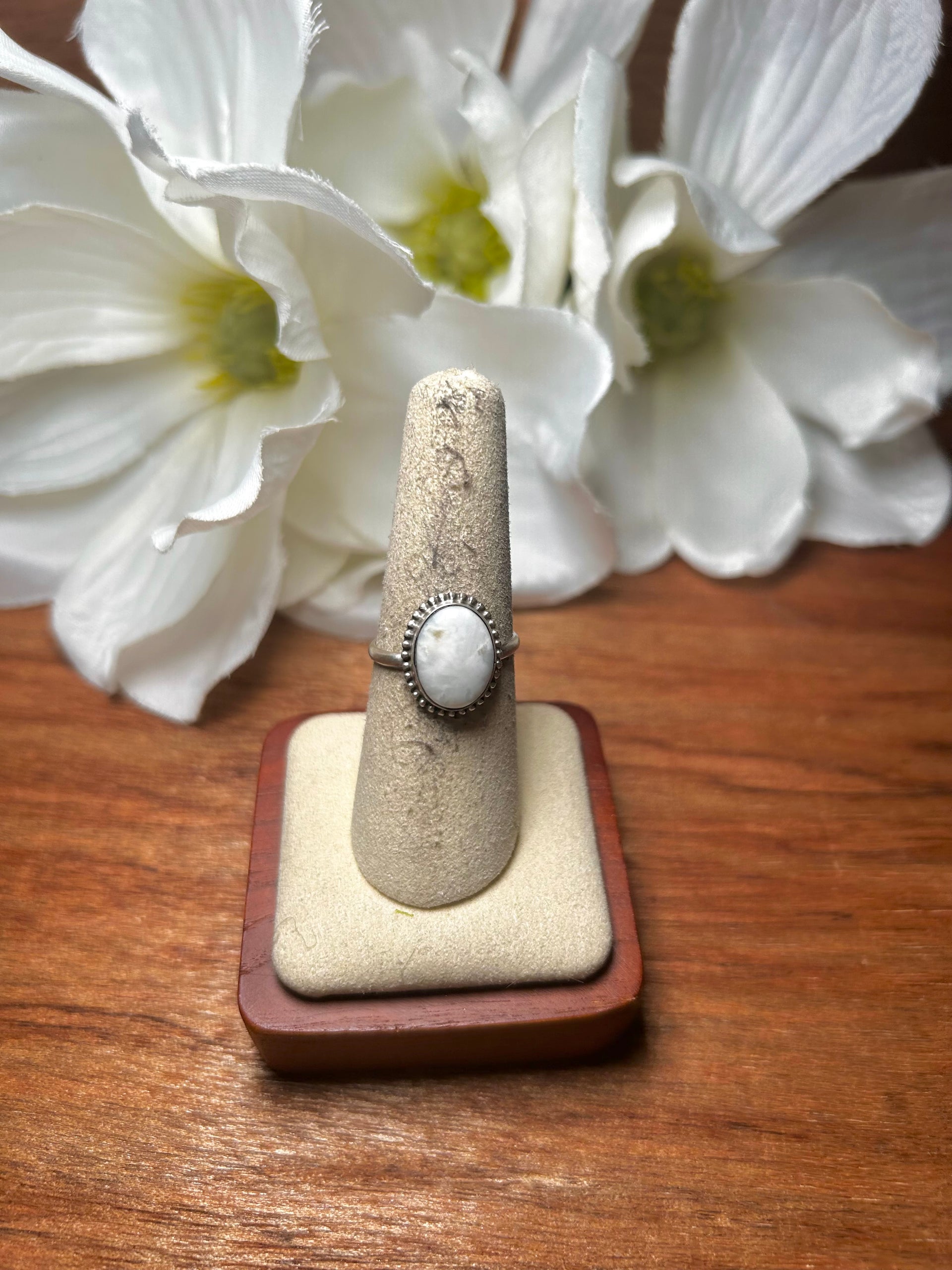 Navajo Made White Buffalo & Sterling Silver Ring Size 7.5