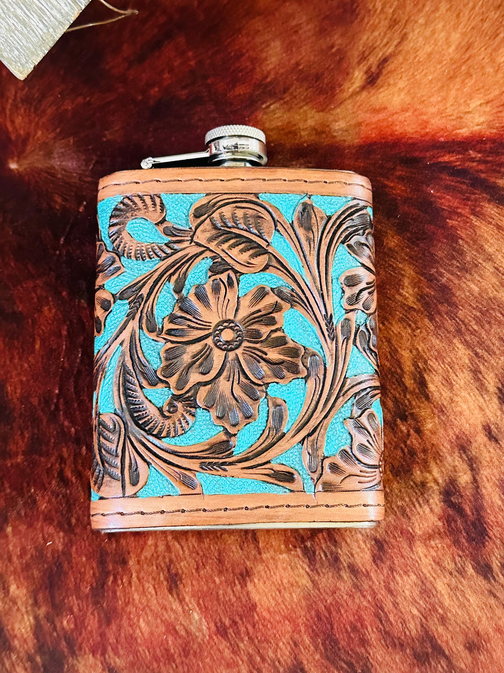 Genuine Tooled Leather 8 oz Flask