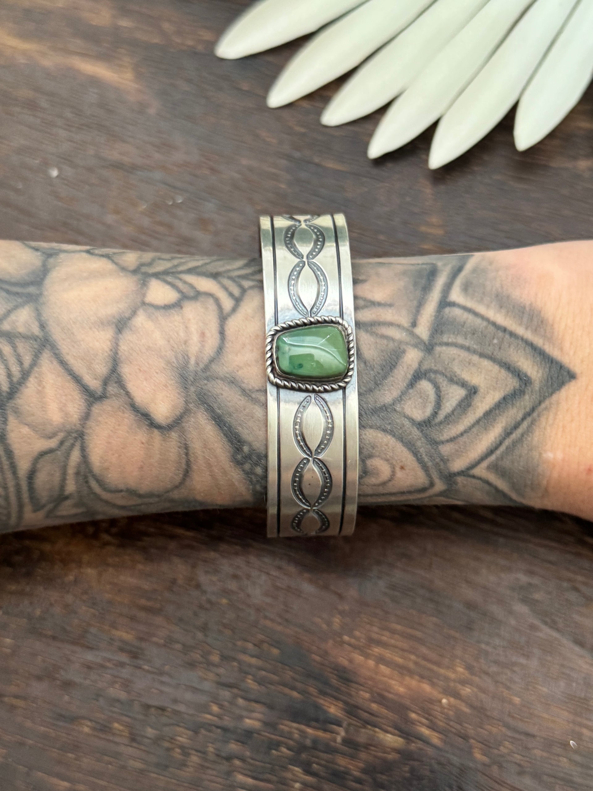 Navajo Handmade Kingman Turquoise & Sterling Silver Cuff Bracelet