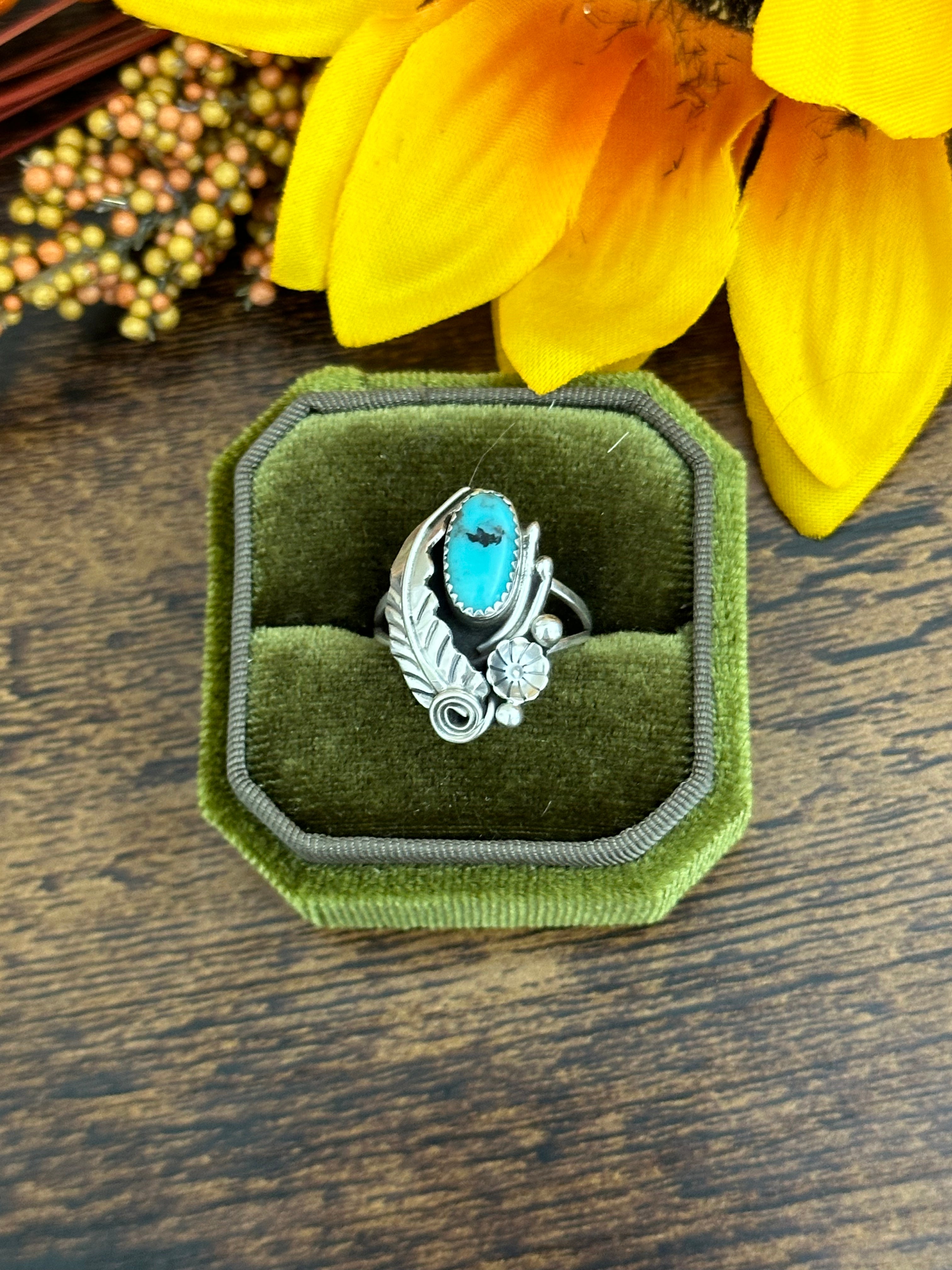 Navajo Made Kingman Turquoise & Sterling Silver Ring