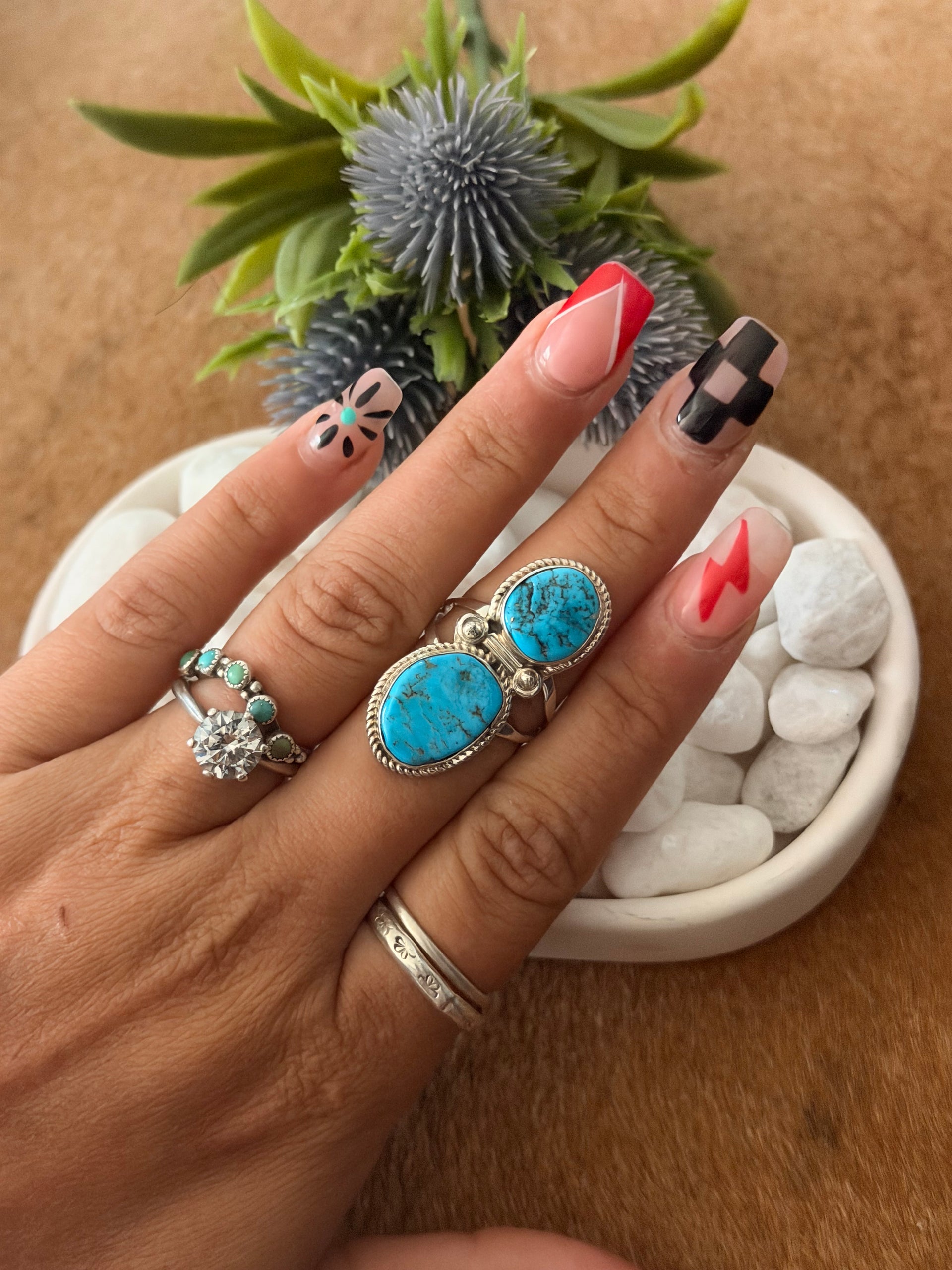 Navajo Made Kingman Turquoise & Sterling Silver Ring Size 8.25