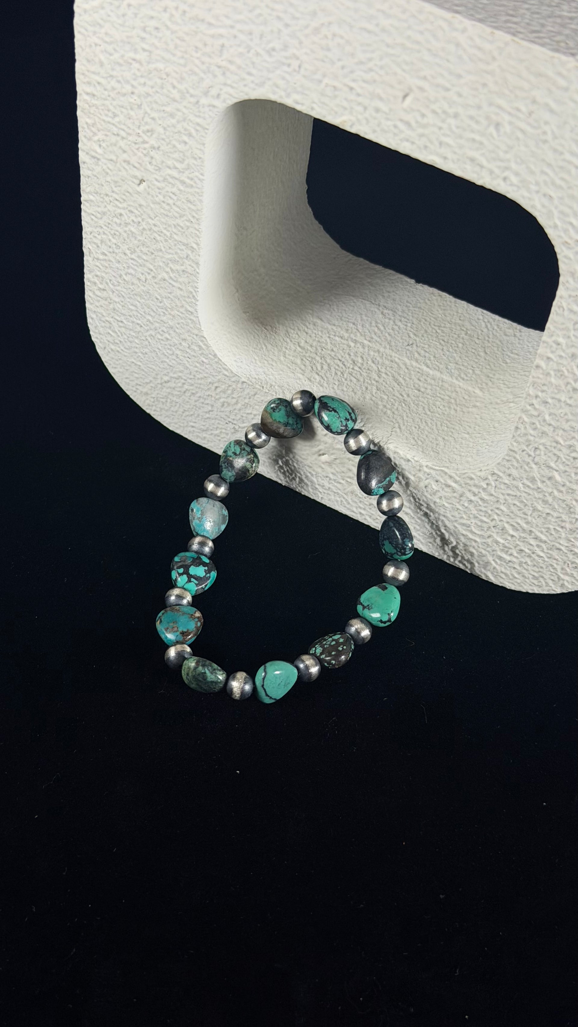 Navajo Strung Hubei Turquoise & Sterling Silver Machine Made Pearl Stretch Bracelet