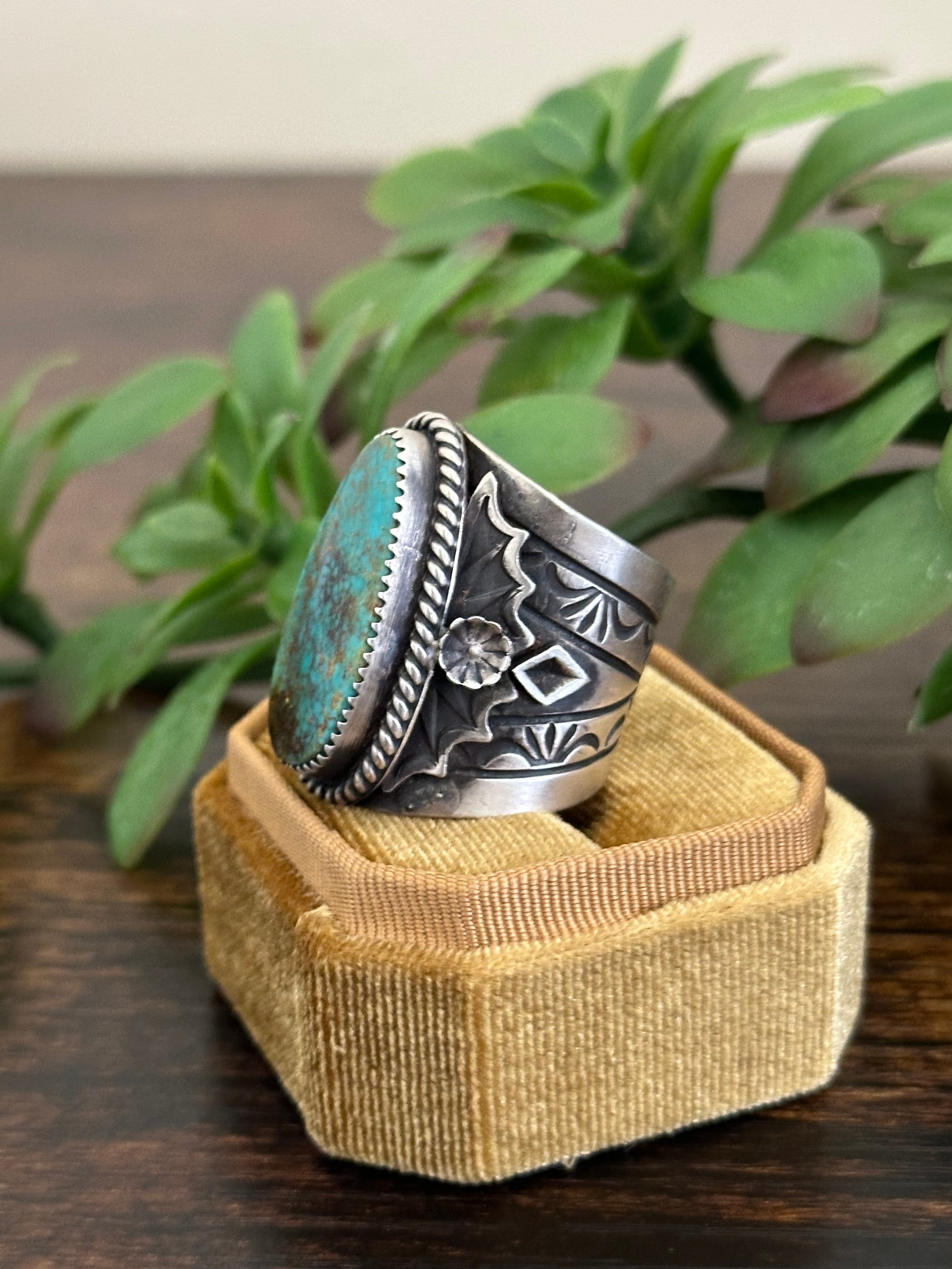 Navajo Made Royston Turquoise & Sterling Silver Ring Size 10.5