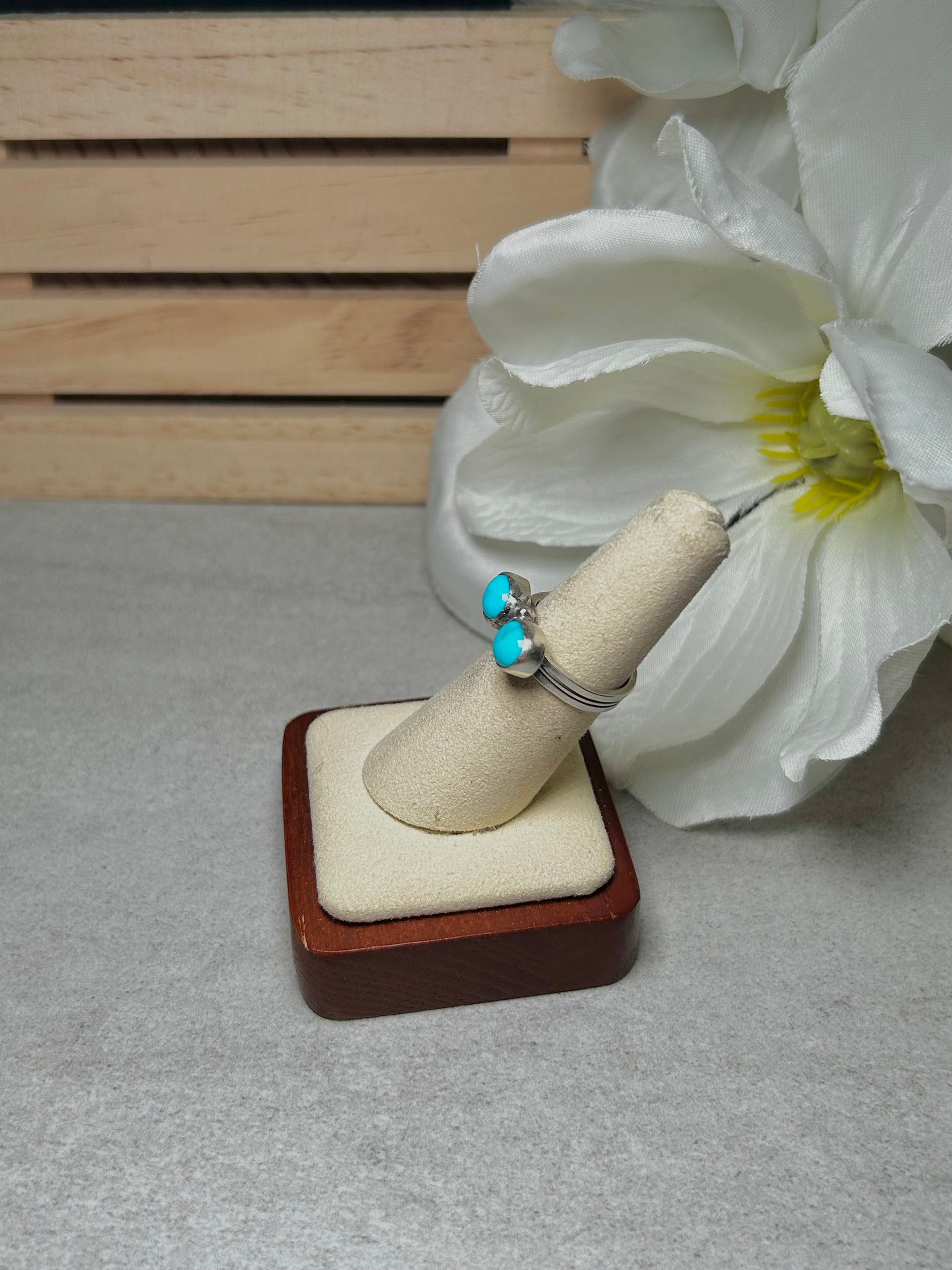 Navajo Made Kingman Turquoise & Sterling Silver Ring