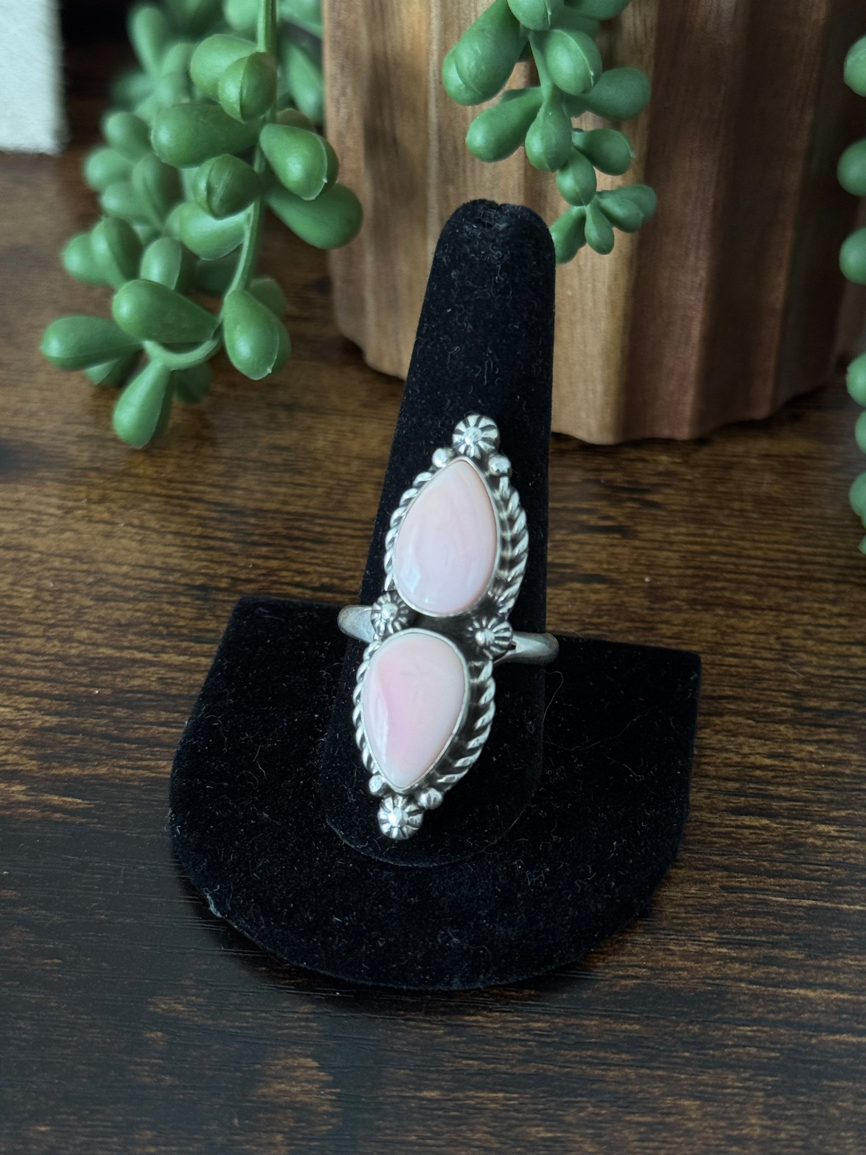 Robert Shakey Pink Conch & Sterling Silver Adjustable Ring