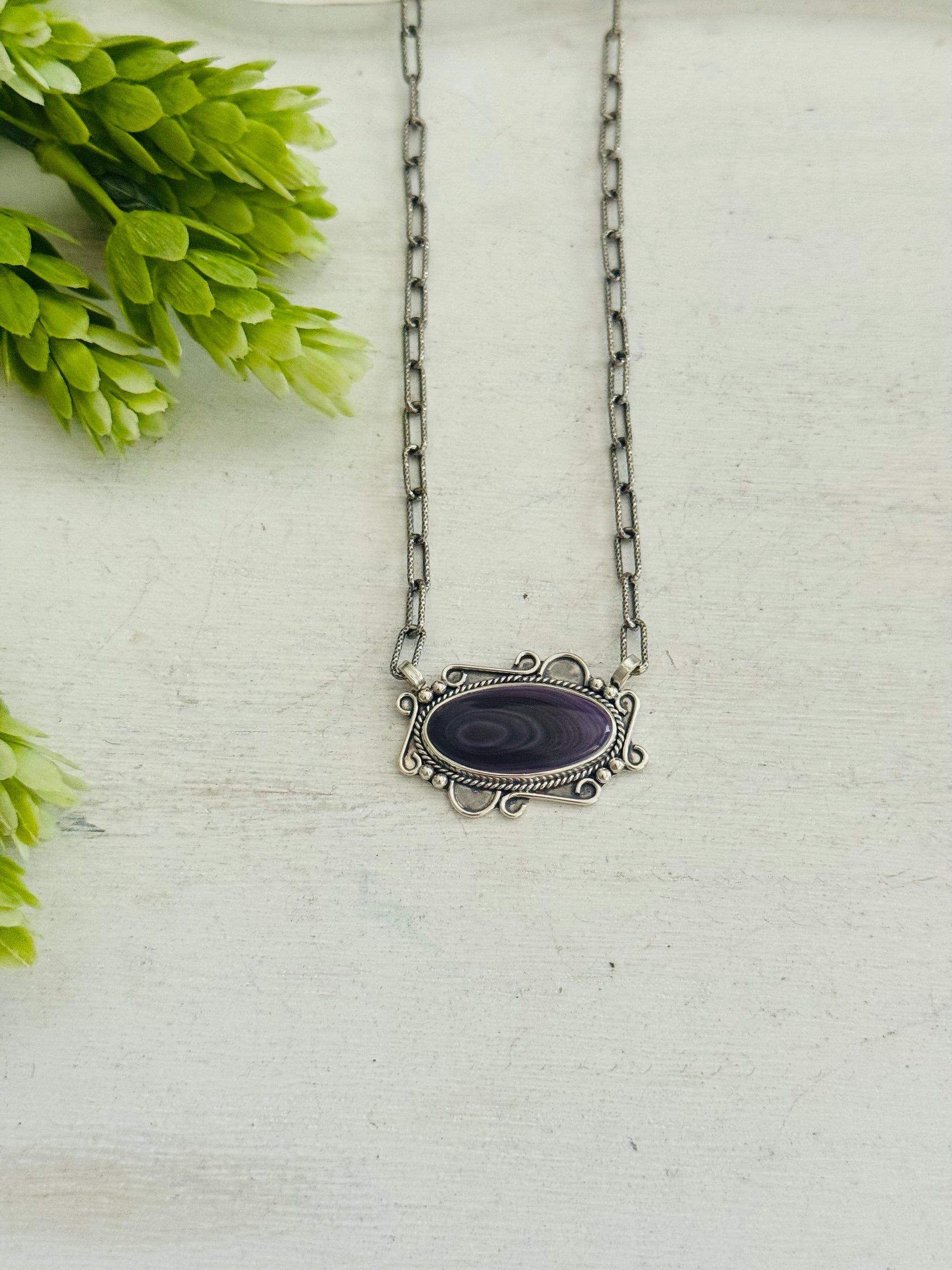 Southwest Made Wampun Shell & Sterling Silver Necklace