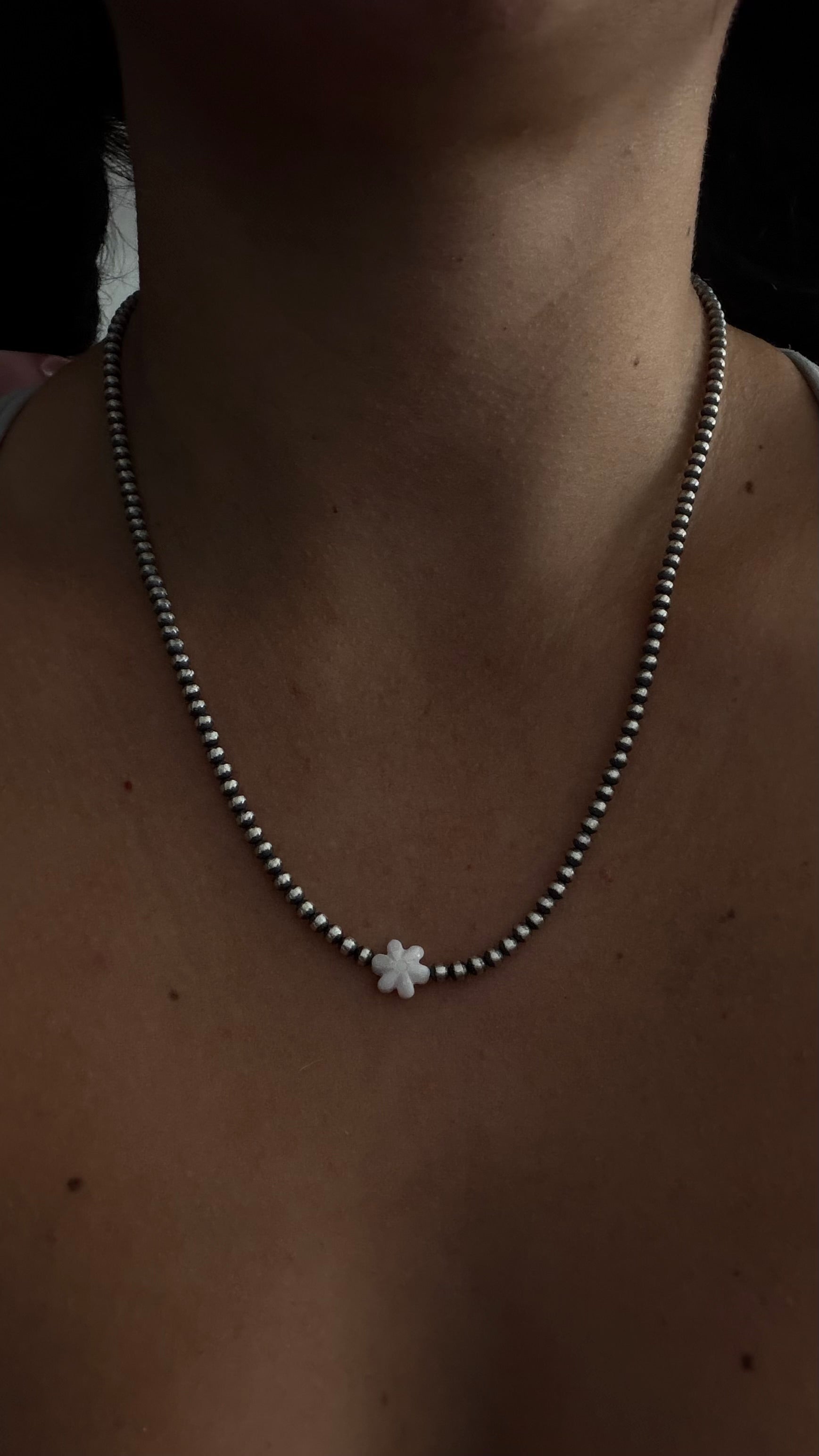 Navajo Strung Pink Conch & Sterling Silver Flower 18” Necklace