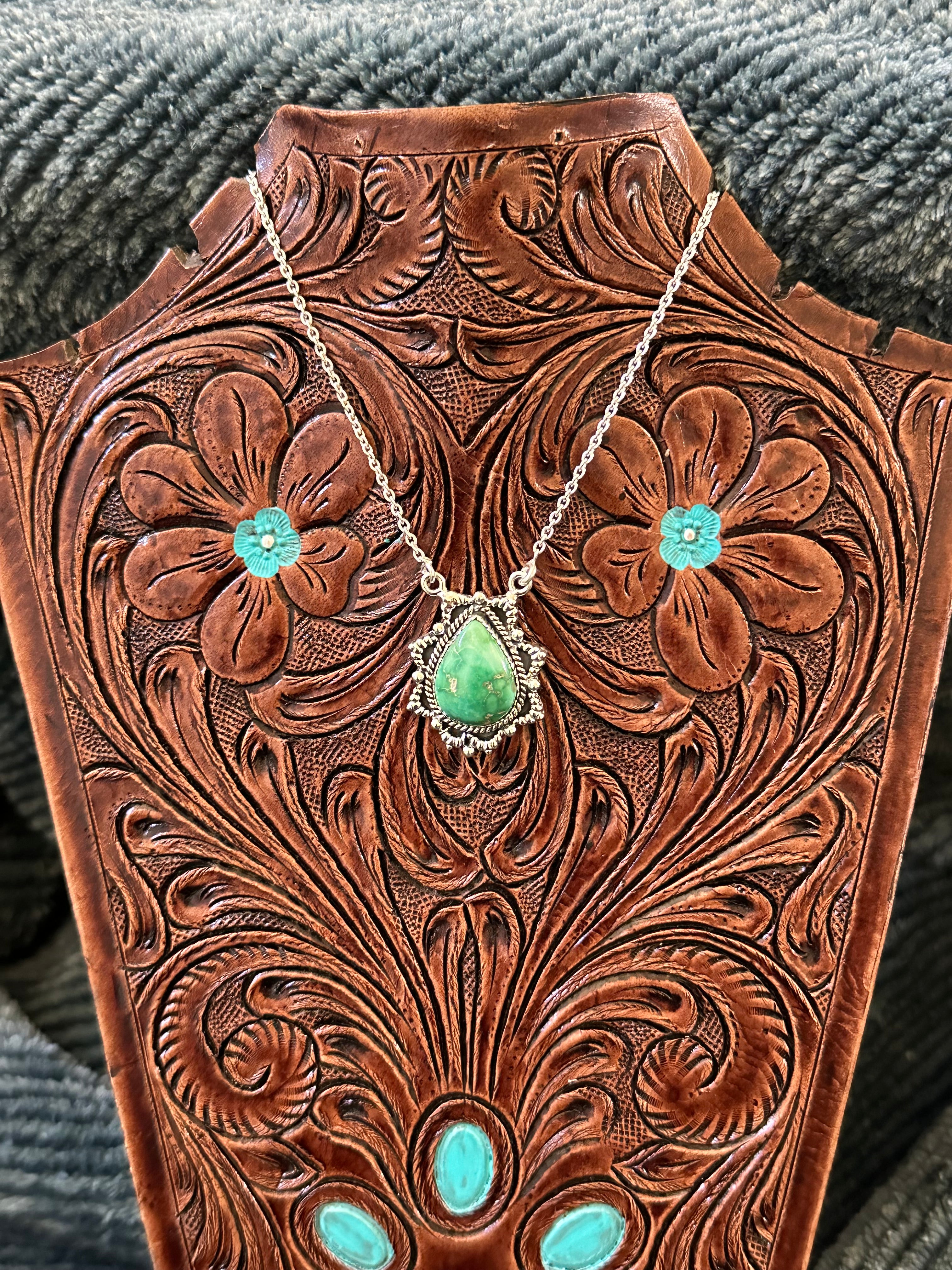 Southwest Handmade Emerald Valley Turquoise & Sterling Silver Necklace