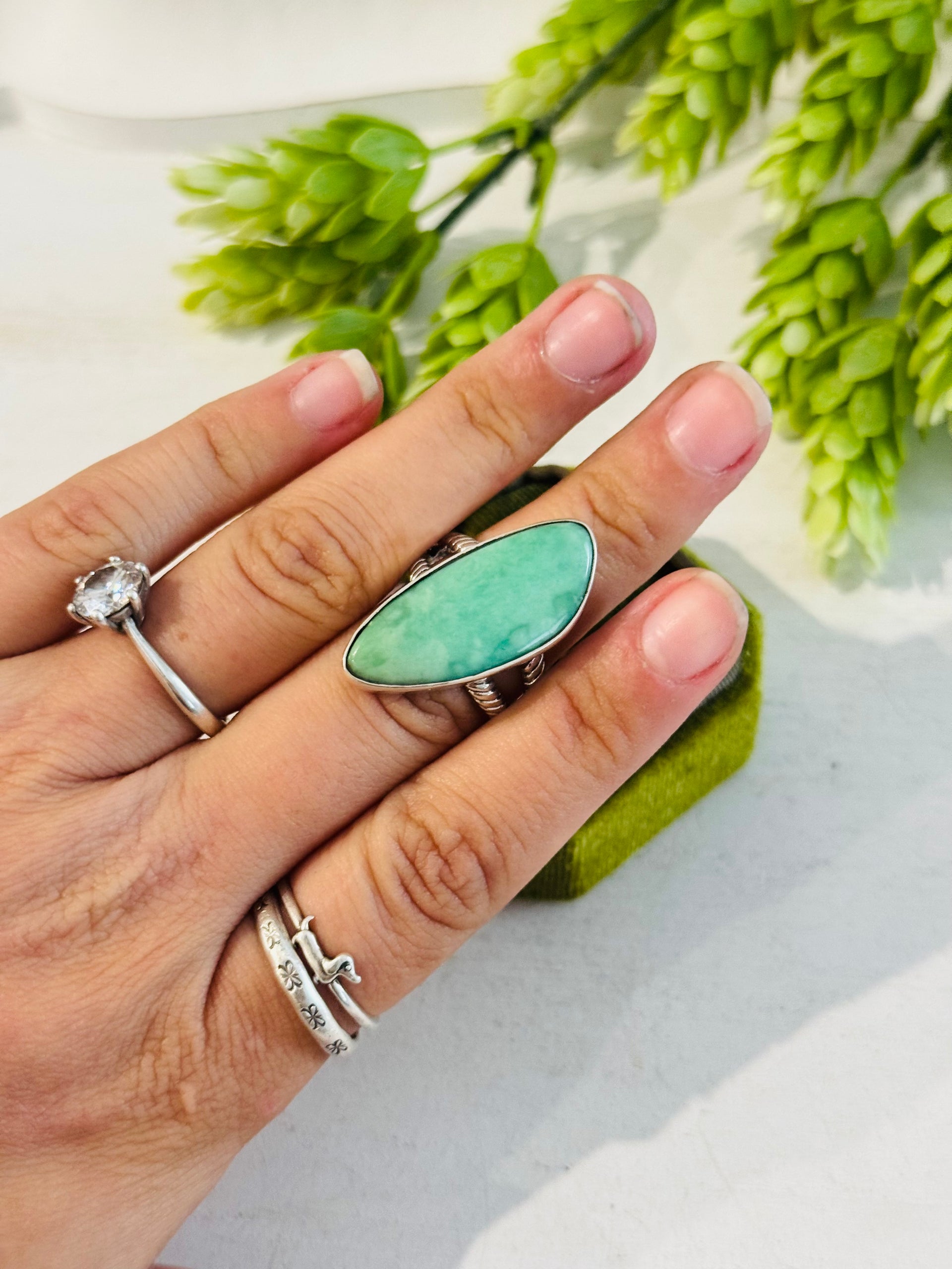 Southwest Made Kingman Turquoise & Sterling Sliver Ring Size 9.75