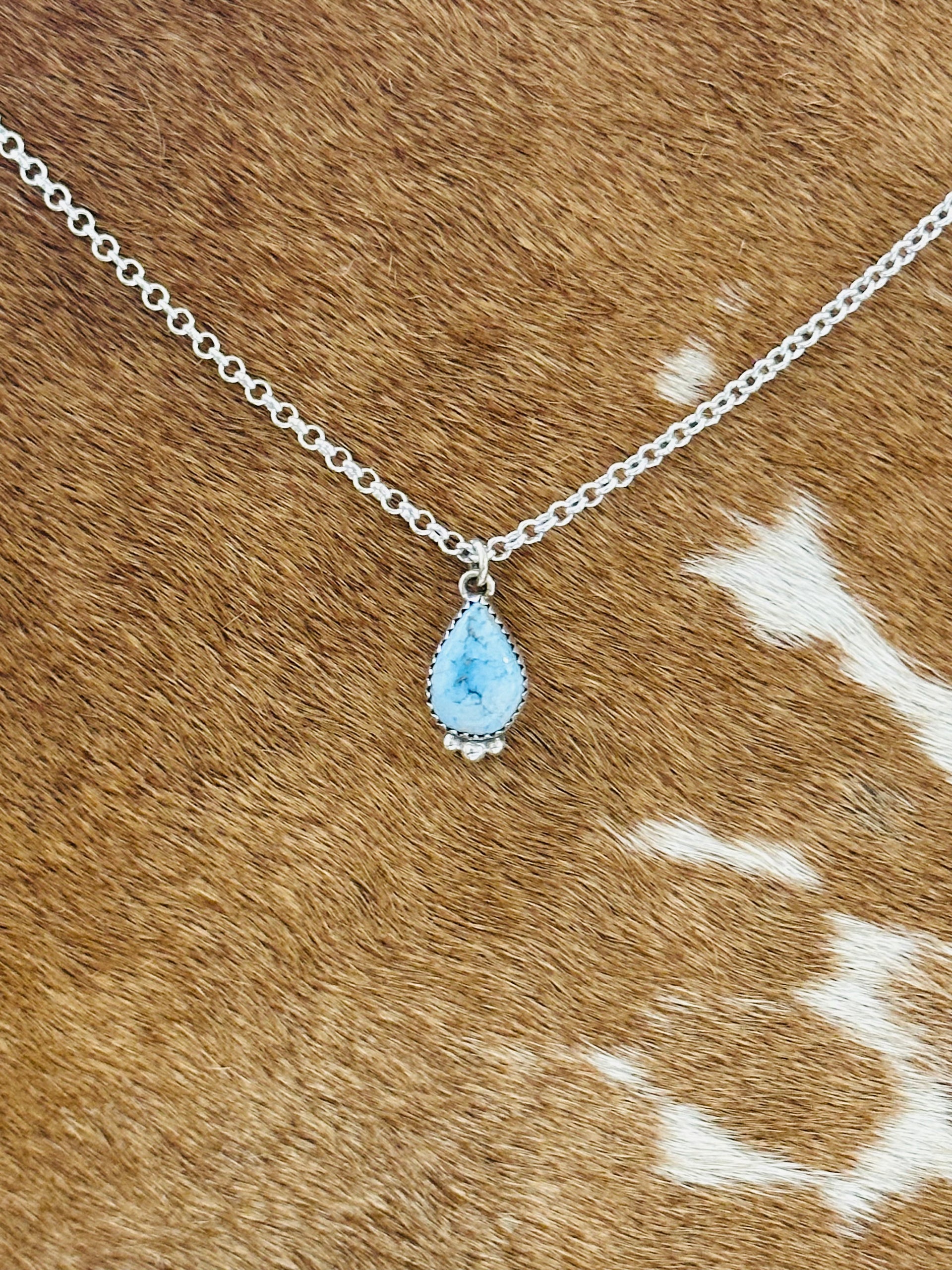 Southwest Handmade Golden Hills Turquoise & Sterling Silver Necklace