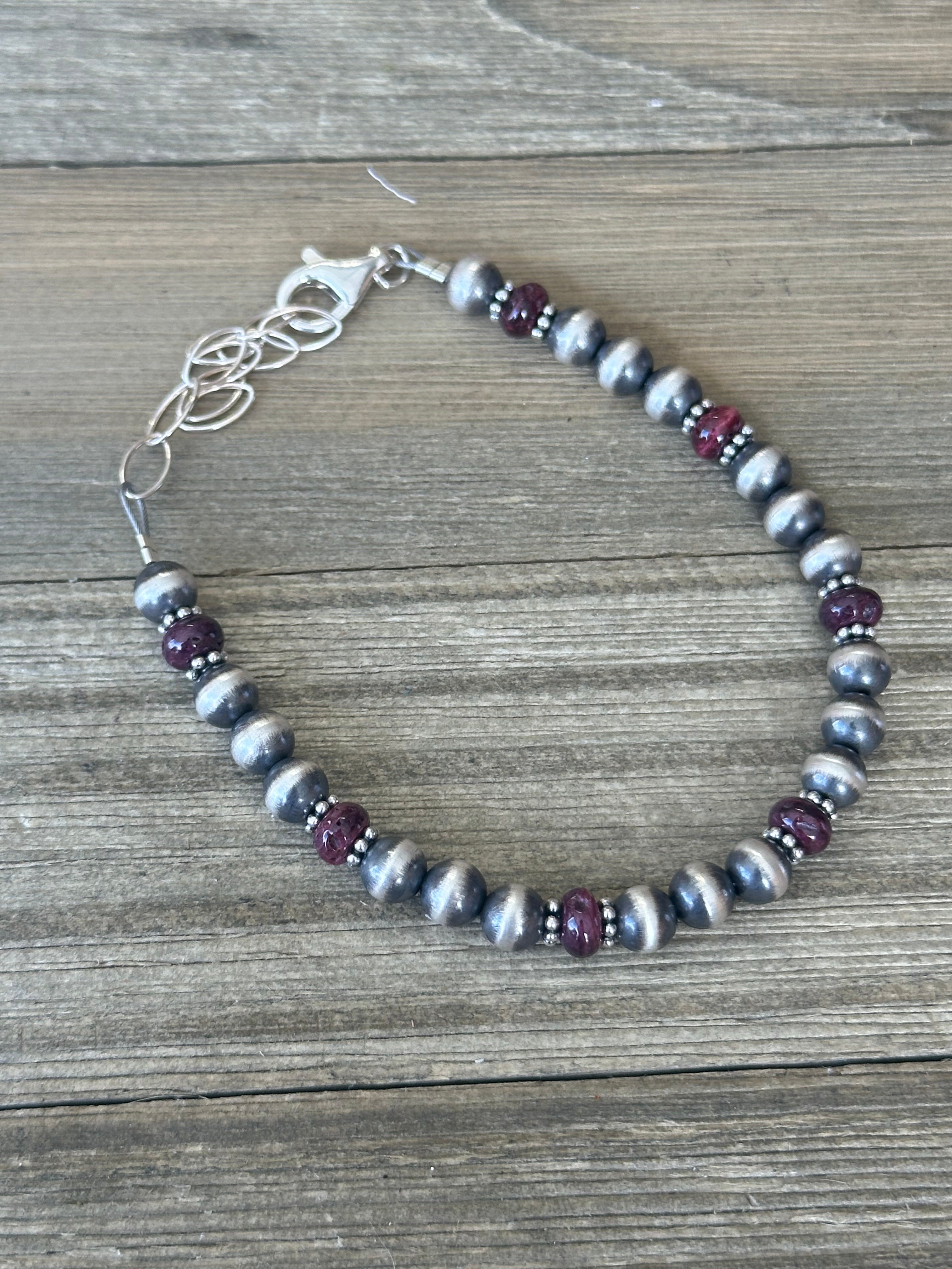 Navajo Strung Purple Spiny Oyster & Sterling Silver Pearl Beaded Bracelet