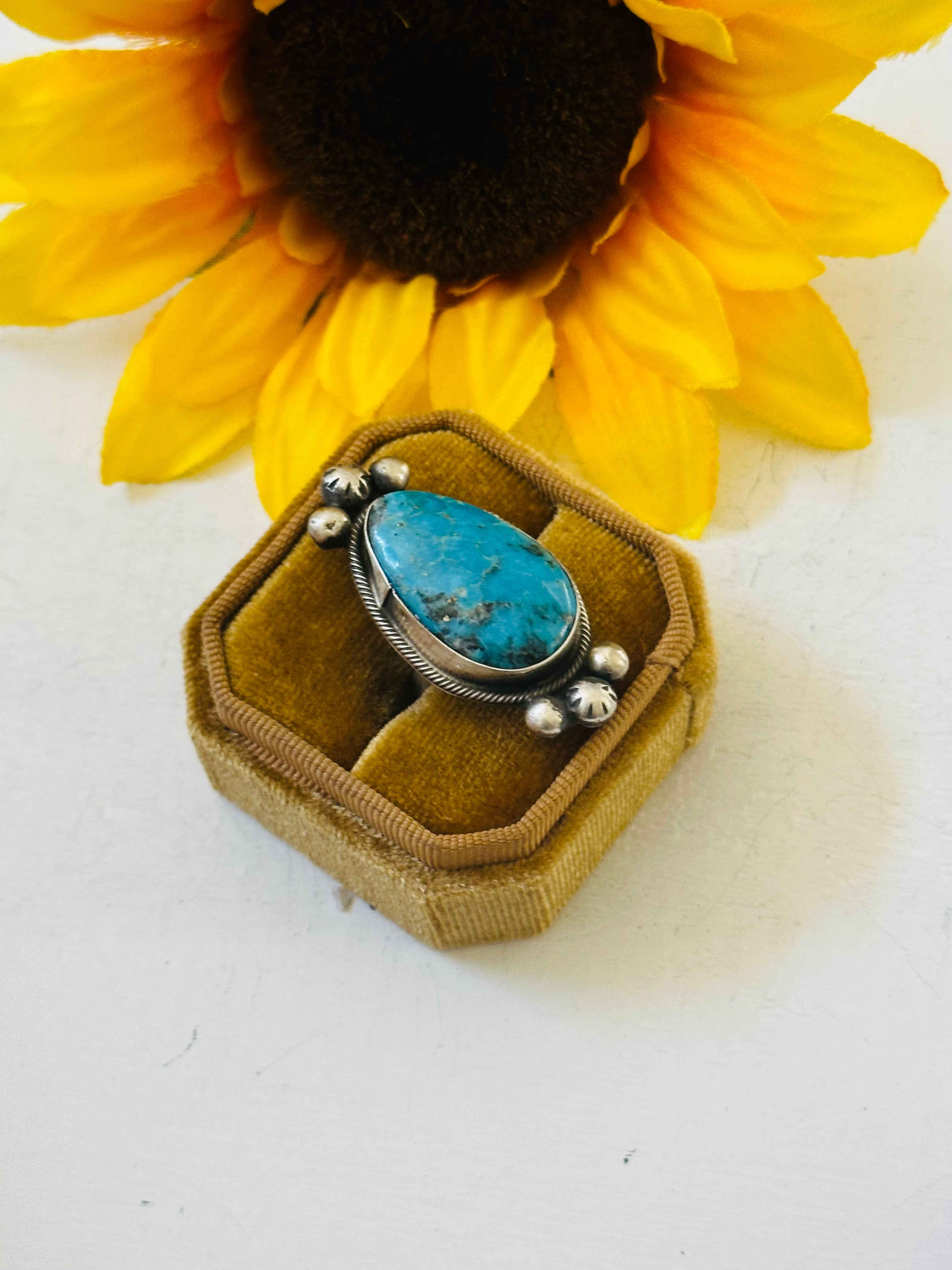 Navajo Made Kingman Turquoise & Sterling Silver Ring Size 6