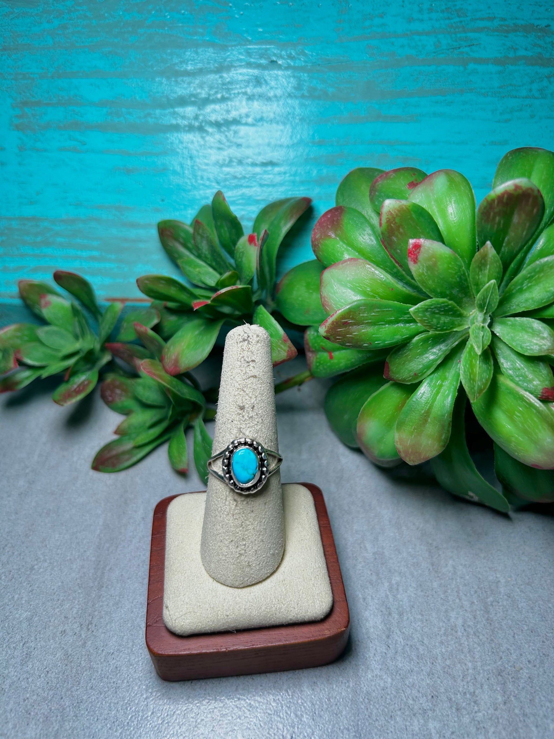 Navajo Made Kingman Turquoise & Sterling Silver Cluster Ring Size 7.75