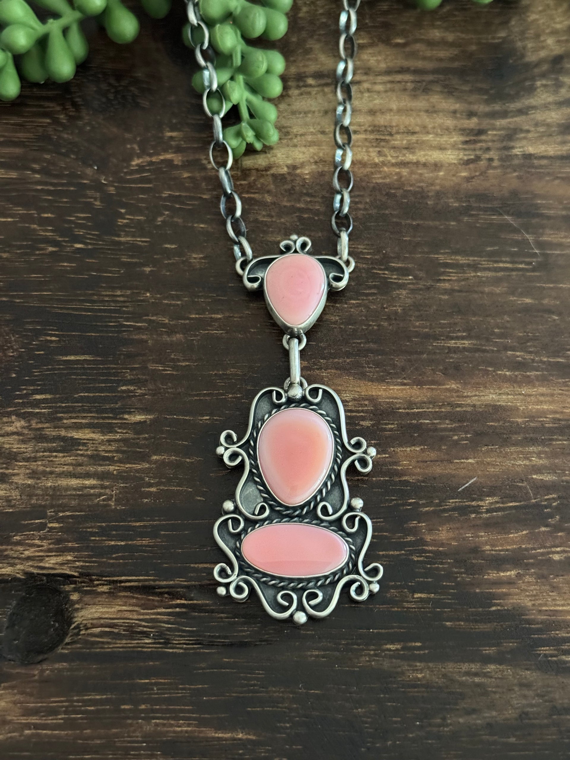 Larry Kaye Pink Conch & Sterling Silver Necklace