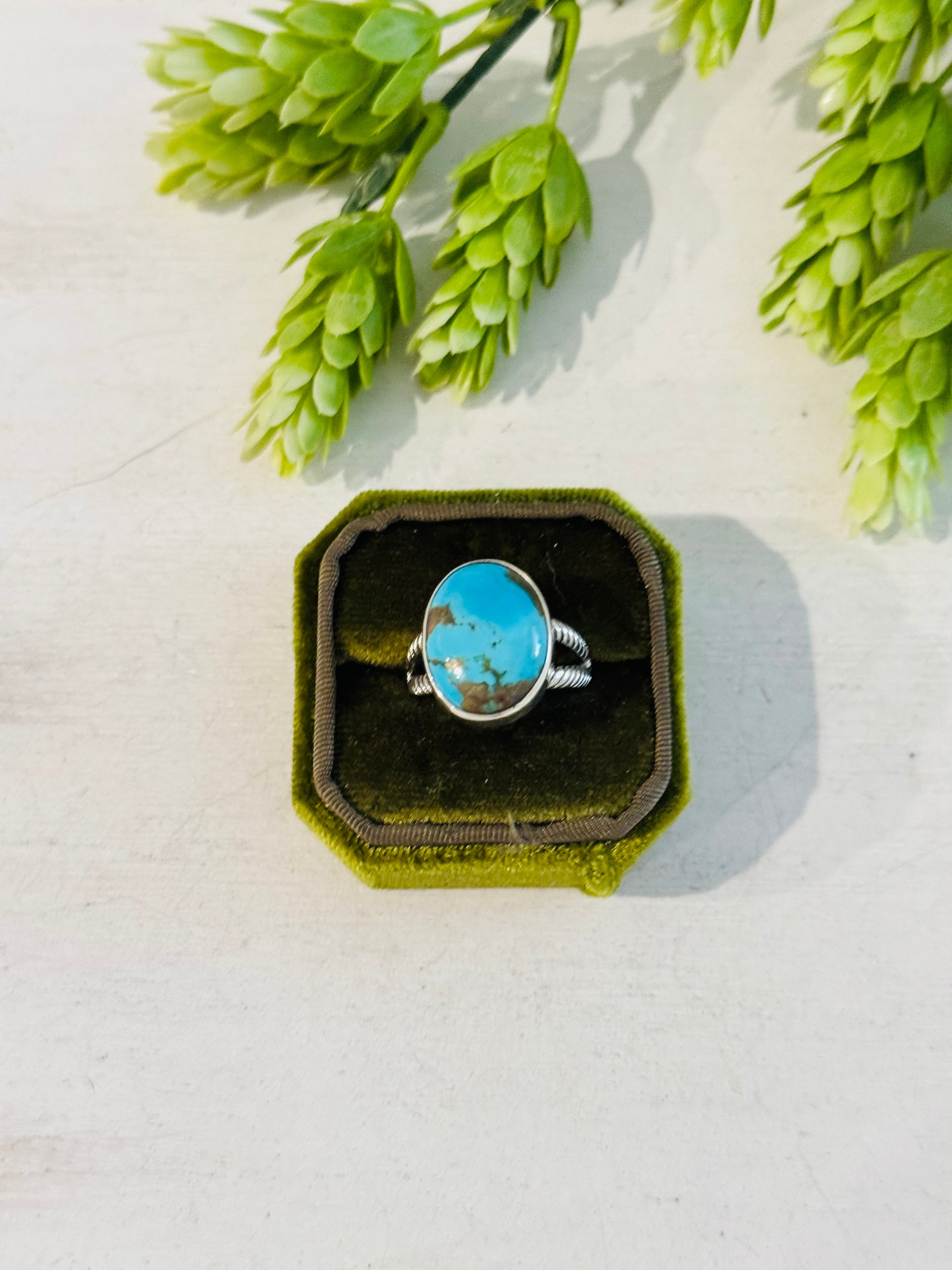 Southwest Made Kingman Turquoise & Sterling Sliver Ring Size 10.75