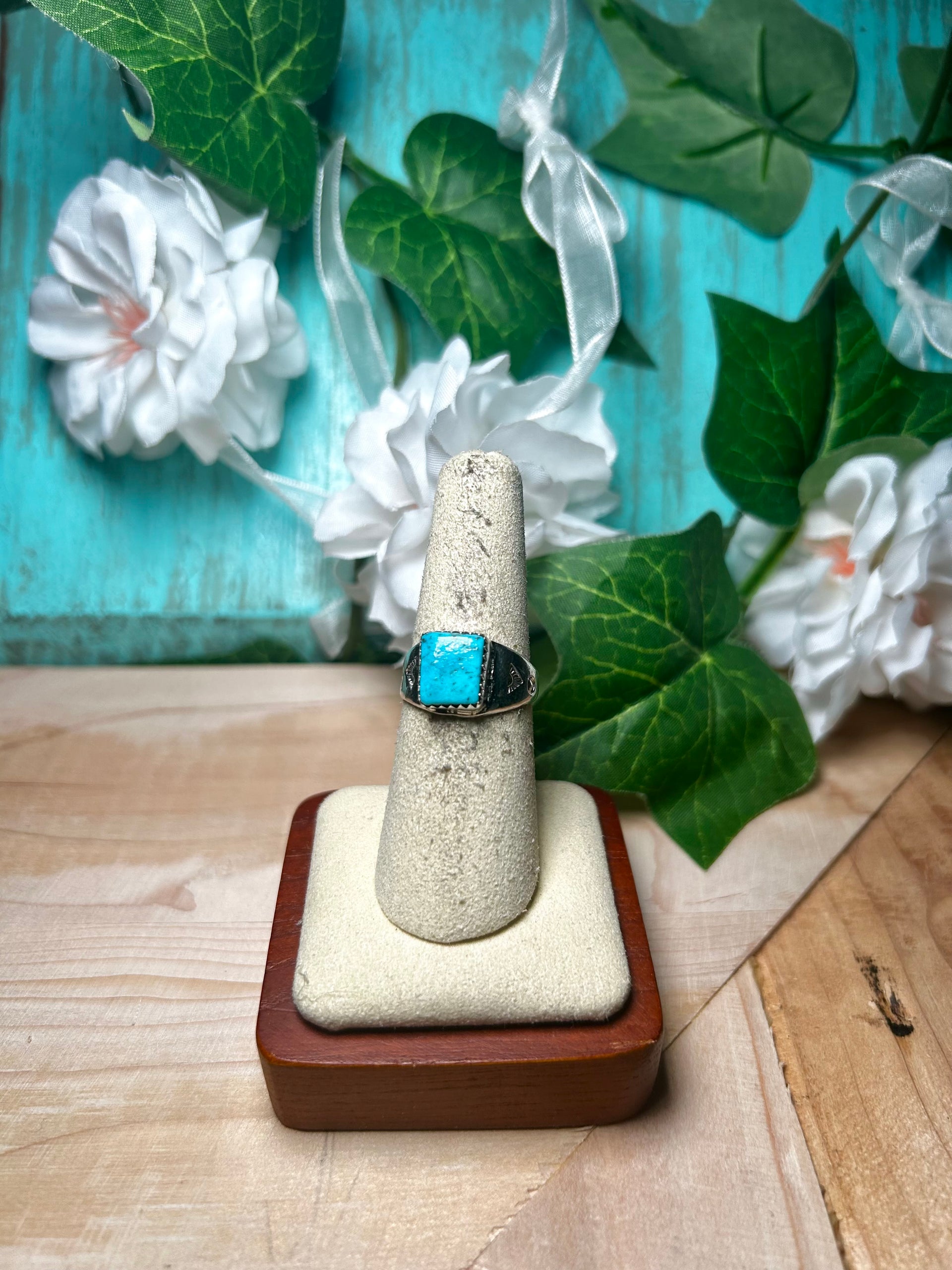 Navajo Made Royston Turquoise & Sterling Silver Ring Size 7